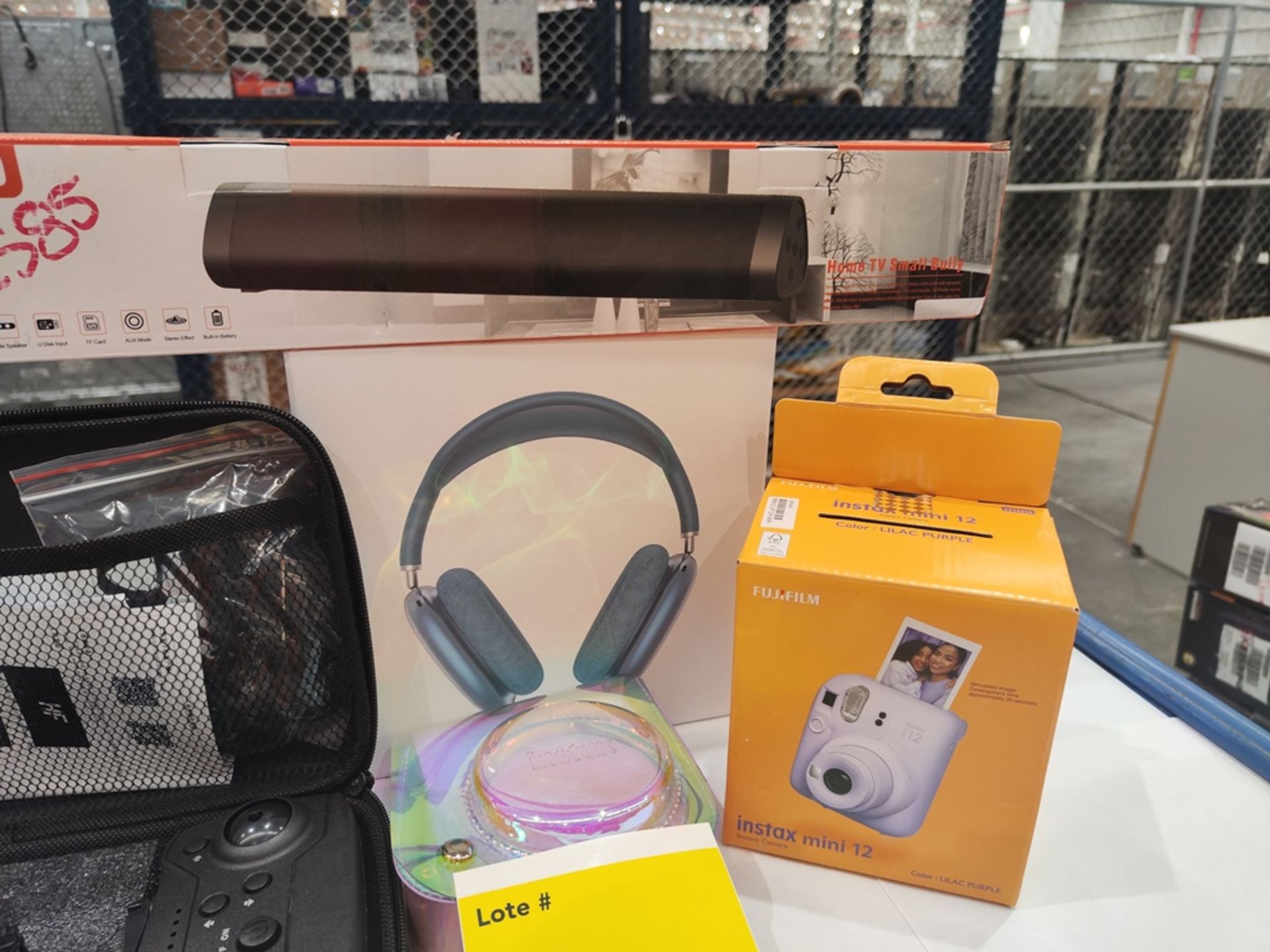 Lote de 4 piezas contiene: 1 cámara INSTAX MINI 12 lila con funda; 1 DRONE K3/E99PRO 4K DUAL CAMERA - Image 5 of 6