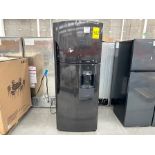 1 refrigerador Marca MABE, Modelo RMS510IAMRP0, Serie 02255, Color NEGRO (Equipo de devolución)
