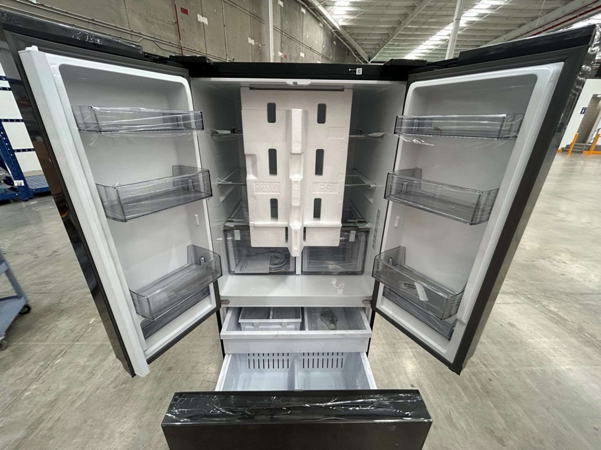 1 refrigerador Marca SAMSUNG, Modelo FR32CGN5N10B1EM, Serie 0027Z, Color GRIS (No se asegura su fun - Image 4 of 6
