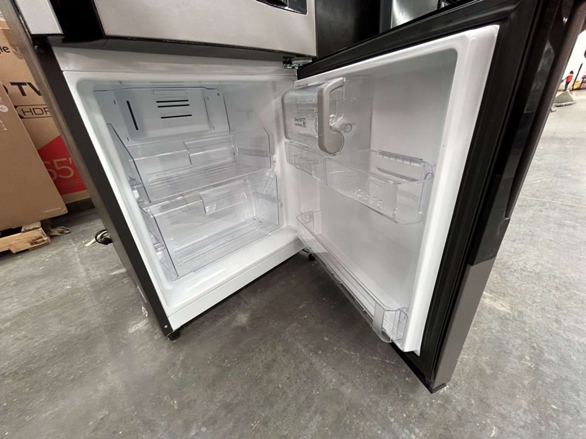 1 refrigerador con dispensador de agua Marca MABE, Modelo RMB400IAMRM, Serie 05987, Color GRIS (No - Bild 5 aus 6