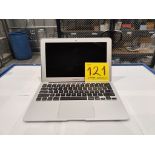 1 MacBook Air de 128 GB (No se asegura su funcionamiento, favor de inspeccionar)