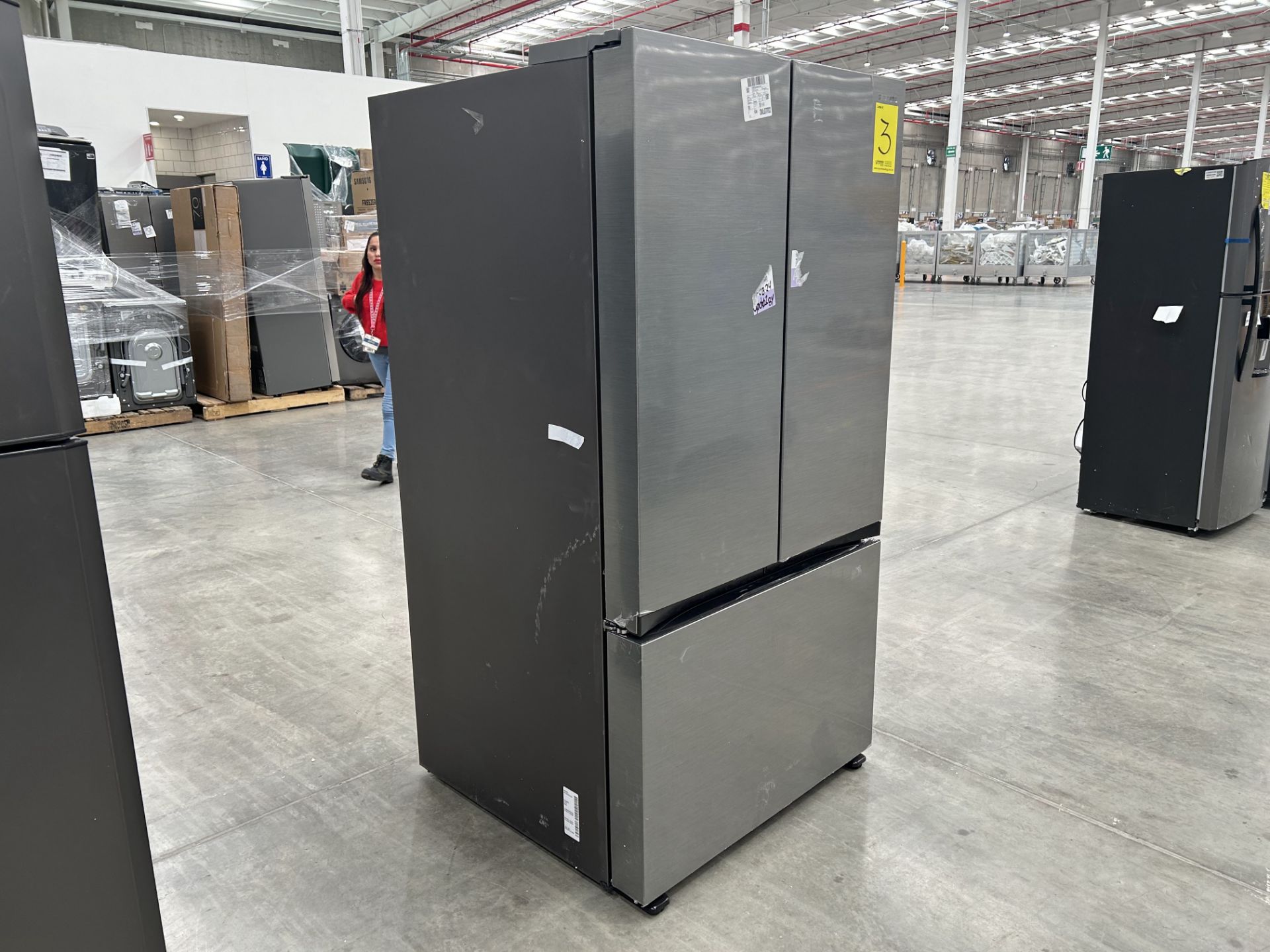 1 refrigerador Marca SAMSUNG, Modelo FR32CG5A10S9EM, Serie 101490K, Color GRIS (No se asegura su fu - Image 3 of 6