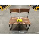 6 sillas en acero/madera color negro/café medidas 48 cm x 41 cm x 87 cm (Equipo usado)