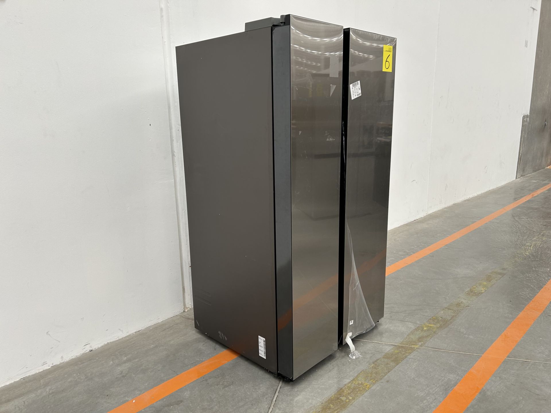(NUEVO) Refrigerador Marca SAMSUNG, Modelo RS28CB70NAQL, Serie 1168L, Color GRIS - Image 3 of 4