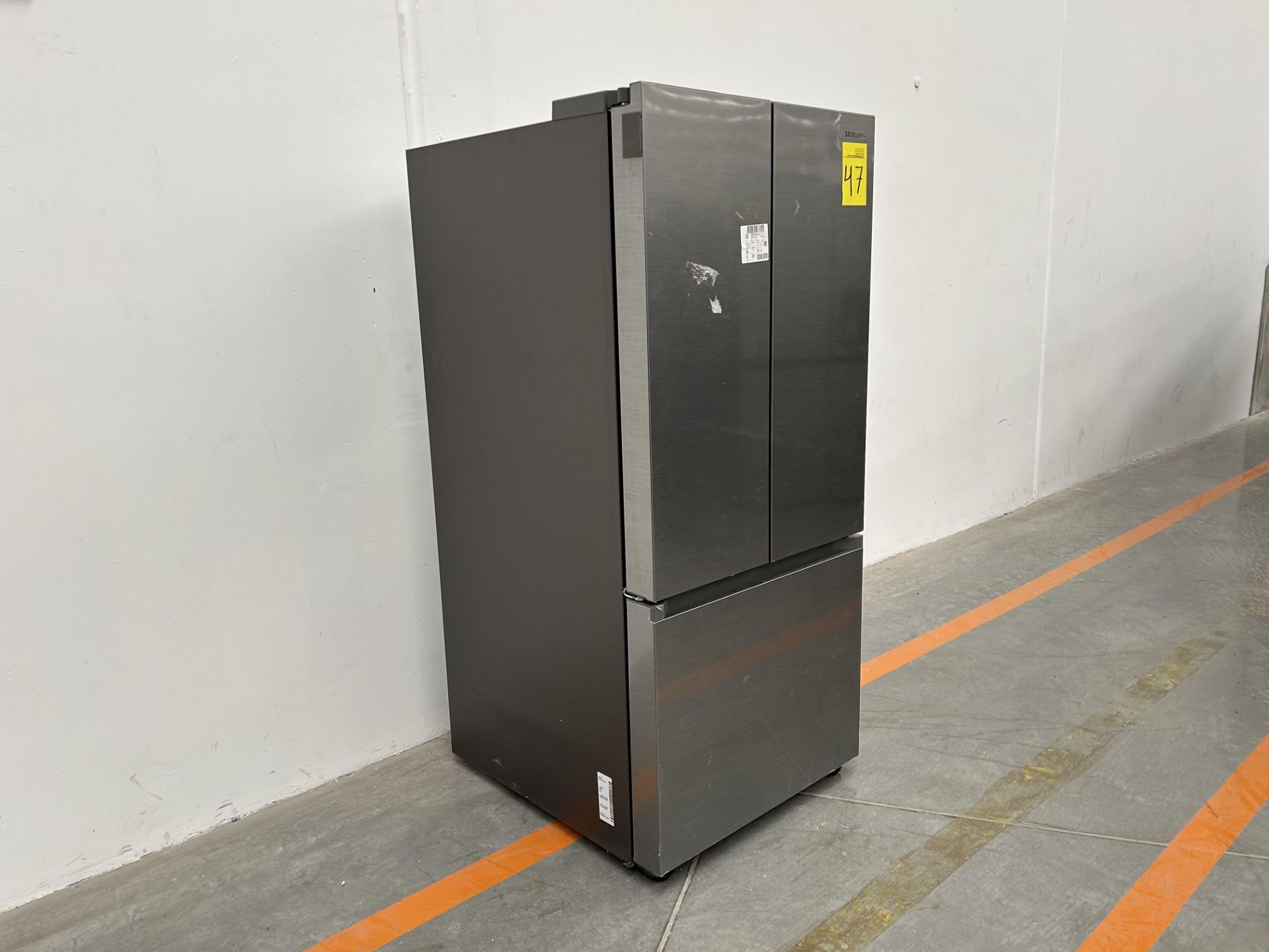 (NUEVO) Refrigerador Marca SAMSUNG, Modelo RF22A410S9, Serie 0189E, Color GRIS - Image 3 of 4