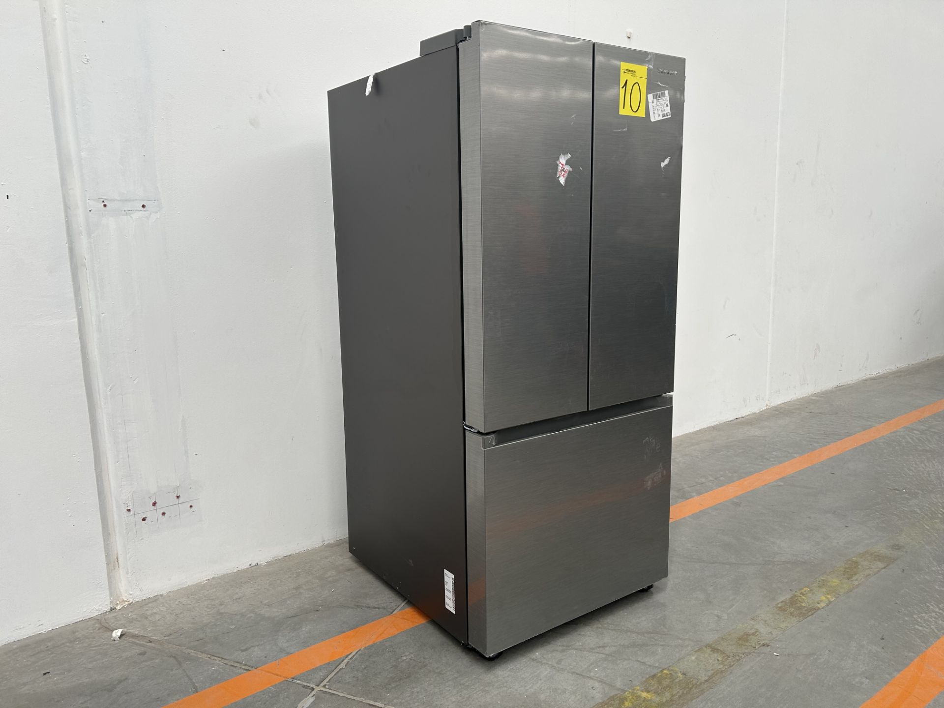 (NUEVO) Refrigerador Marca SAMSUNG, Modelo RF22A4010S9, Serie 1844T, Color GRIS - Image 3 of 4