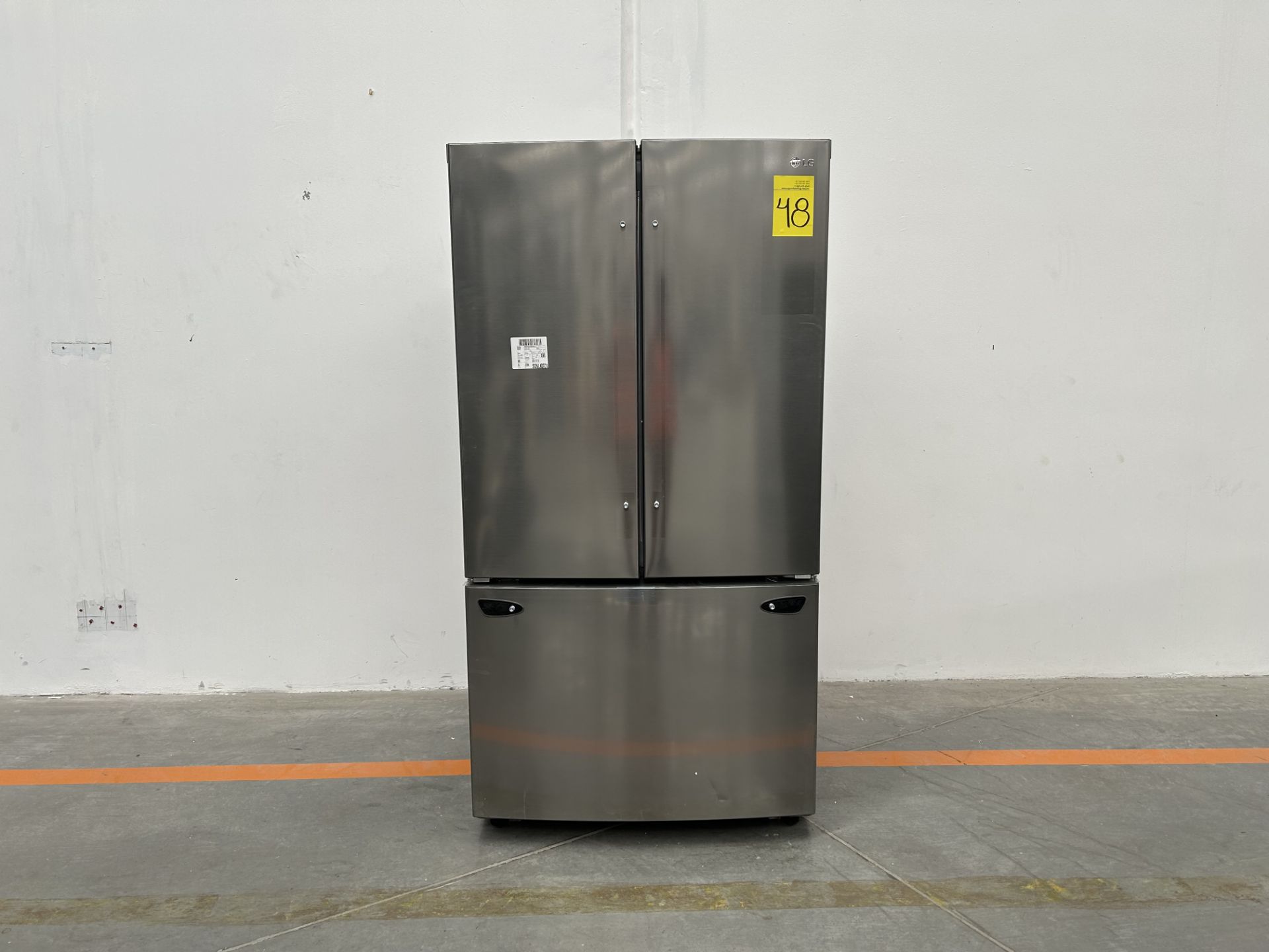 (NUEVO) Refrigerador Marca LG, Modelo GM29BIP, Serie L0823, Color GRIS