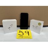 Lote de 3 piezas contiene: 1 celular iPhone 15, de 256 GB, Serie J7607JA; IMEI 3545501639; 2 pares