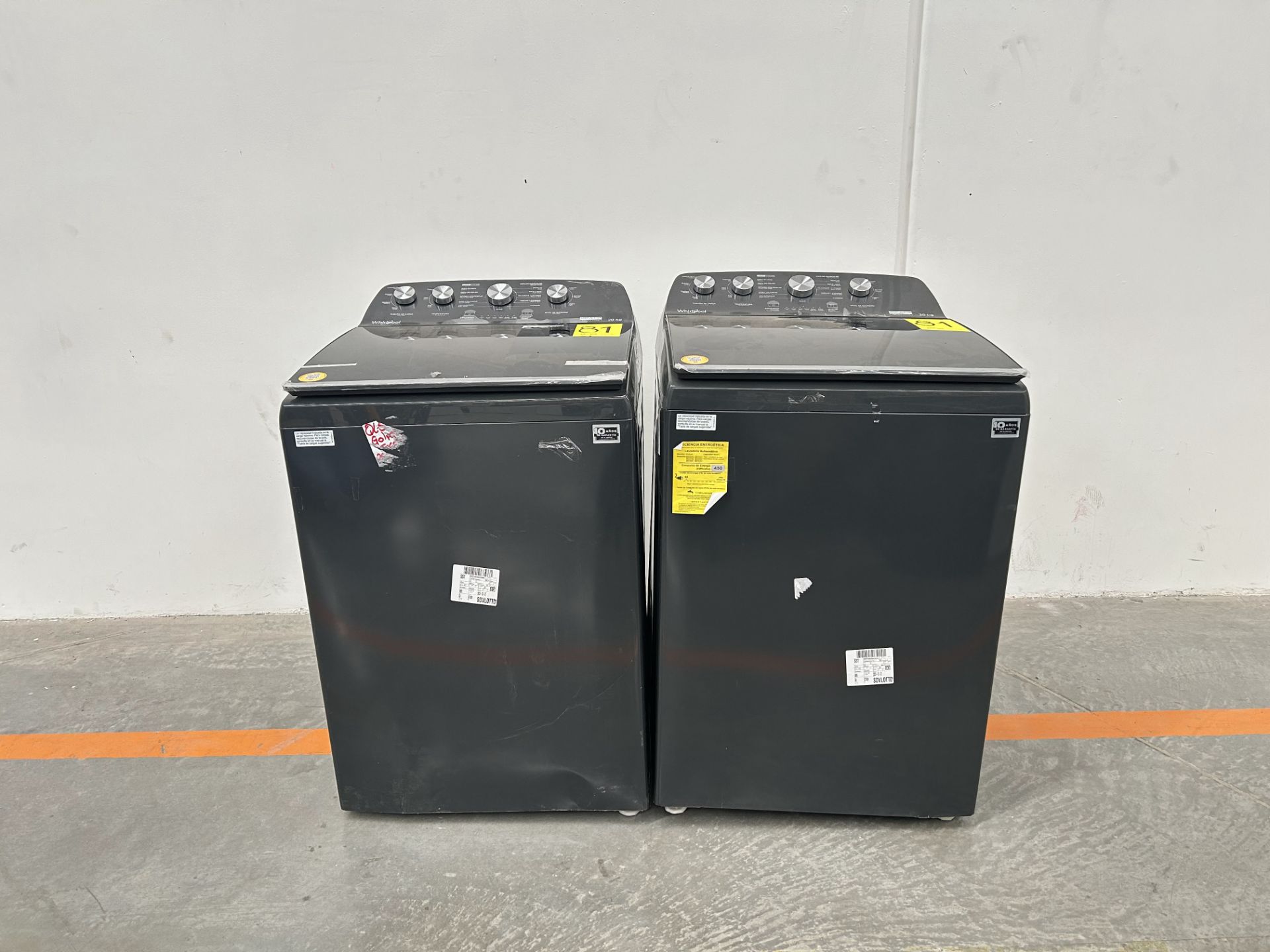 Lote de 2 lavadoras contiene: 1 Lavadora de 20 KG Marca WHIRPOOL, Modelo 8MWTW2024WLG0, Serie 97747