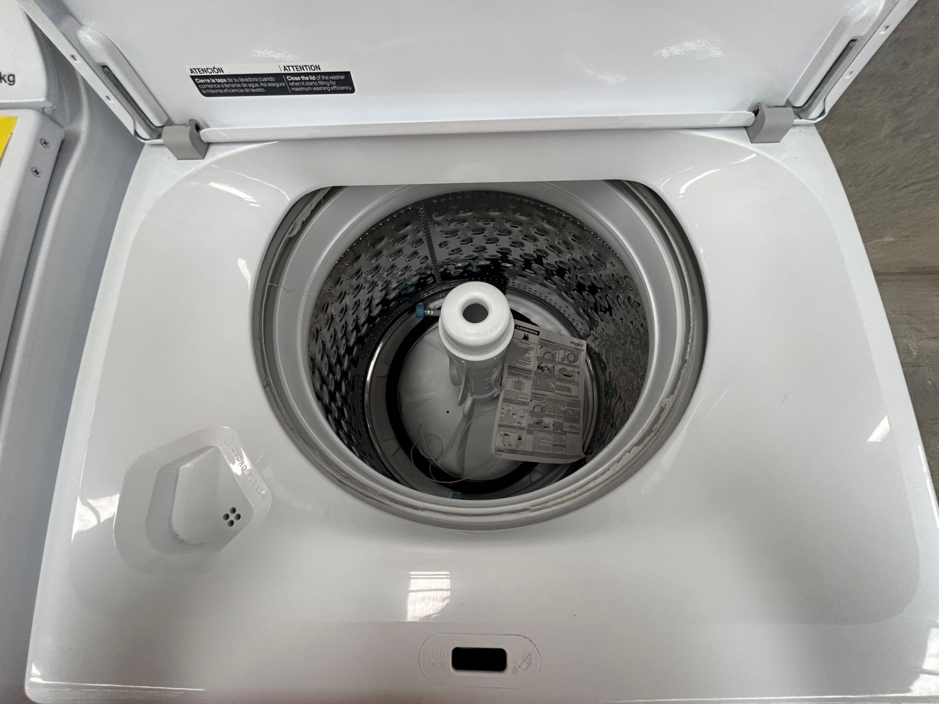 Lote de 2 lavadoras contiene: 1 Lavadora de 16 KG Marca WHIRPOOL, Modelo 8MWTW1612MJQ1, Serie 95123 - Image 4 of 6