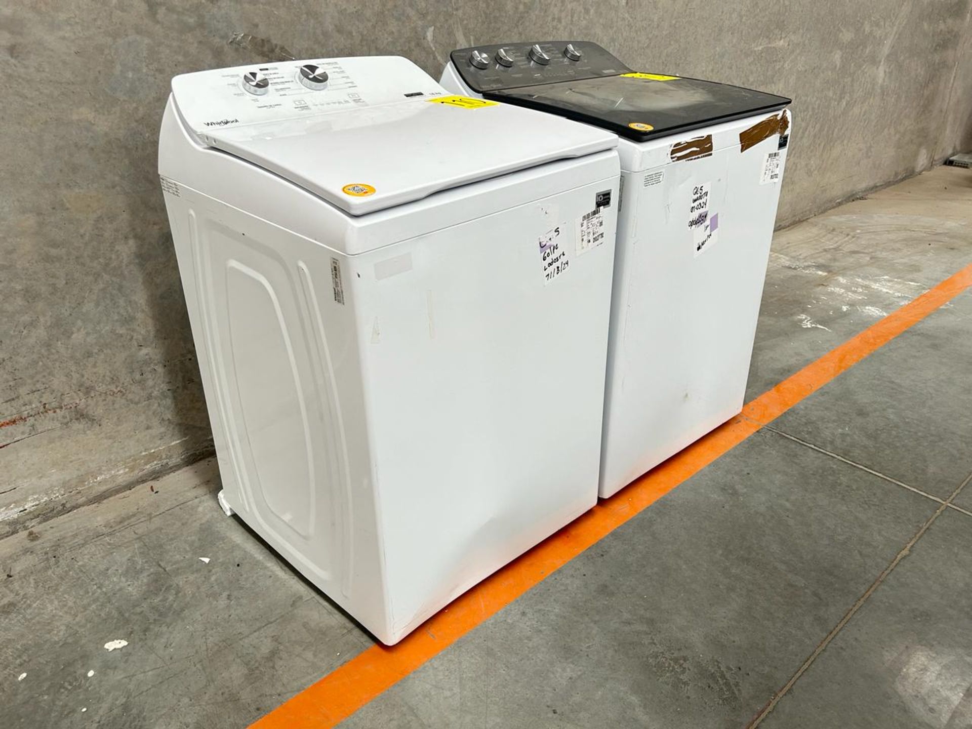 Lote de 2 Lavadoras contiene: 1 Lavadora de 22 KG Marca WHIRPOOL, Modelo 8MWTW2224WJMO, Serie 32473 - Image 3 of 6