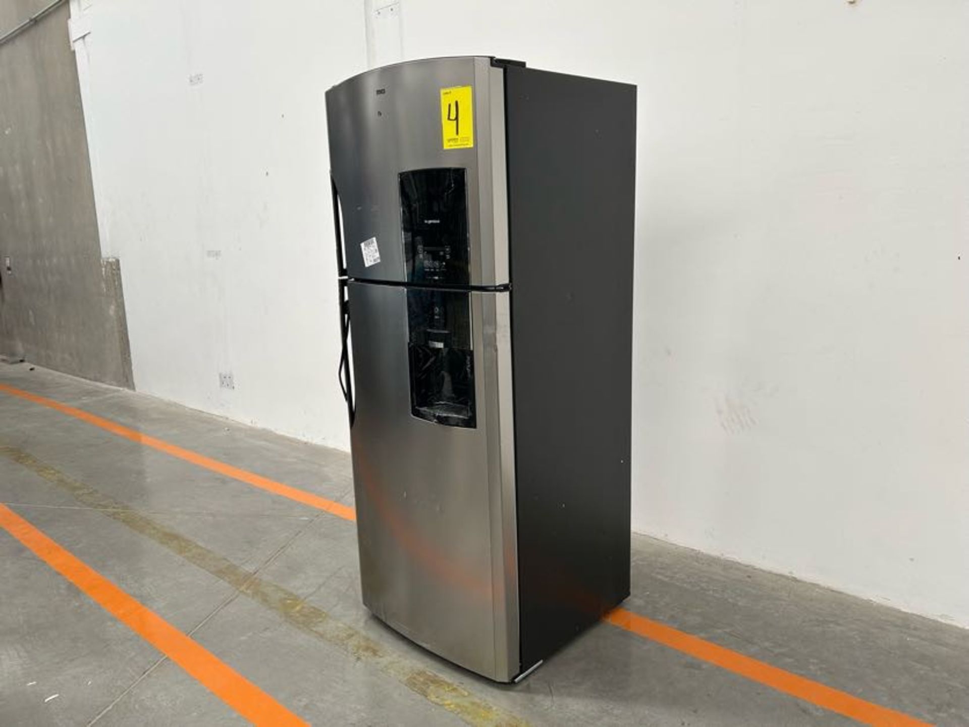 Refrigerador con dispensador de agua Marca MABE, Modelo RMS510IBMRX, Serie 03412, Color GRIS (Equip - Image 2 of 8