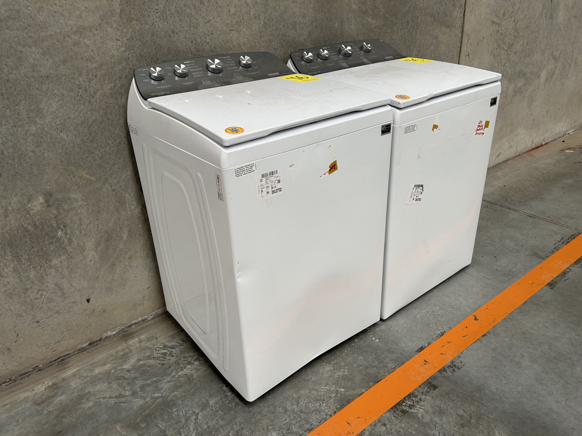 Lote de 2 lavadoras contiene: 1 Lavadora de 22 KG Marca WHIRPOOL, Modelo 8MWTW2224MPM0, Serie 71225 - Image 3 of 8