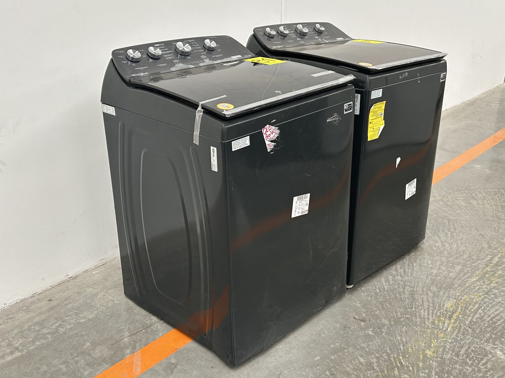 Lote de 2 lavadoras contiene: 1 Lavadora de 20 KG Marca WHIRPOOL, Modelo 8MWTW2024WLG0, Serie 97747 - Image 4 of 8