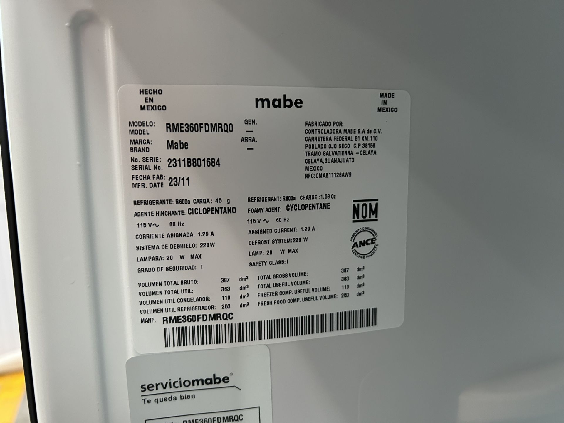 Refrigerador con dispensador de agua Marca MABE, Modelo RME360FDMRD0, Serie 801684, Color GRIS (Equ - Image 5 of 7
