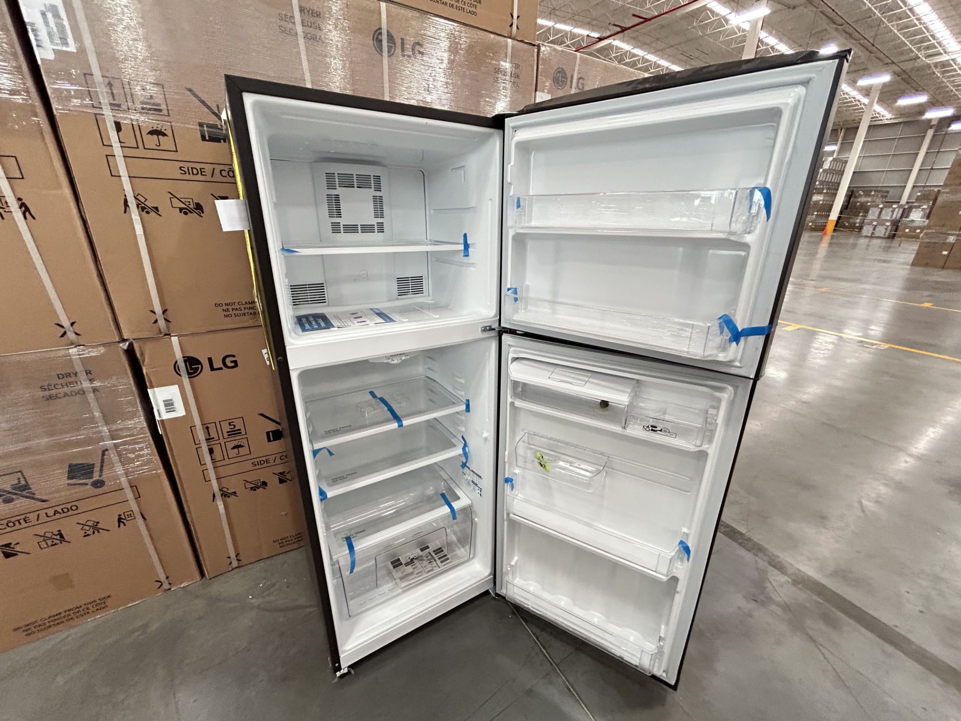 Refrigerador con dispensador de agua Marca MABE, Modelo RME360FDMRD0, Serie 803708, Color GRIS (Equ - Bild 5 aus 8