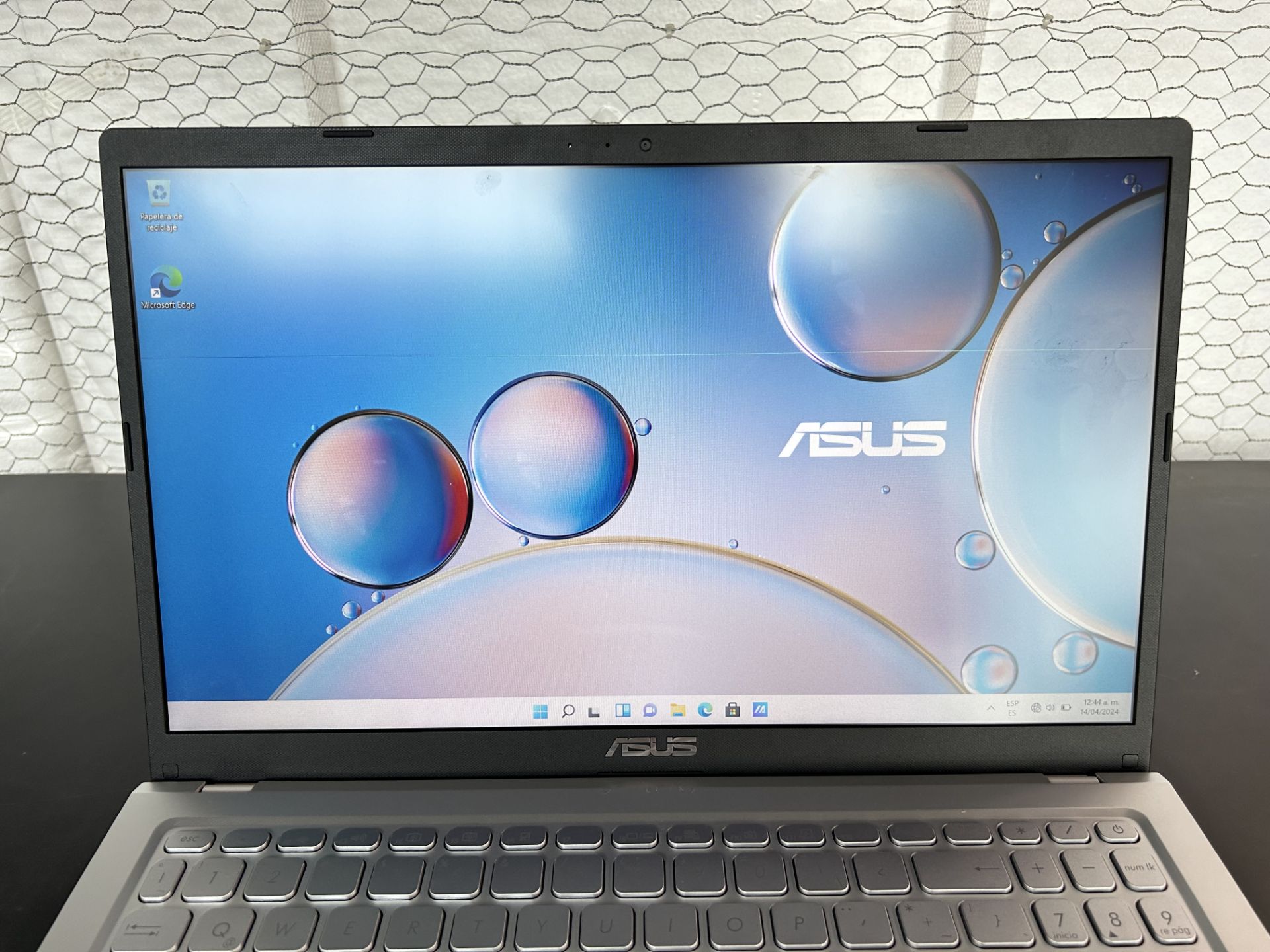 Computadora ASUS Modelo X515EA-EJ1990W, Serie N6V0CV06W238244, INTEL PENTIUM GOLD, 4 Gb RAM, 256 Gb - Image 2 of 9