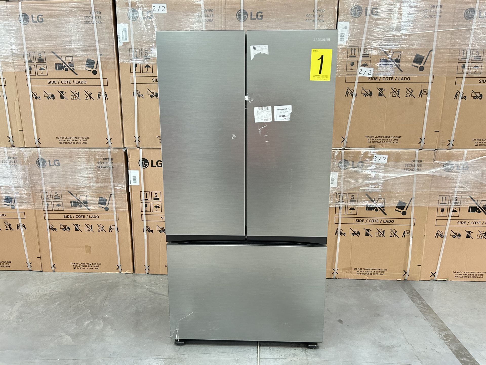 Refrigerador Marca SAMSUNG, Modelo RF32CG5A10S9, Serie 00347Y, Color GRIS (Equipo de devolución)