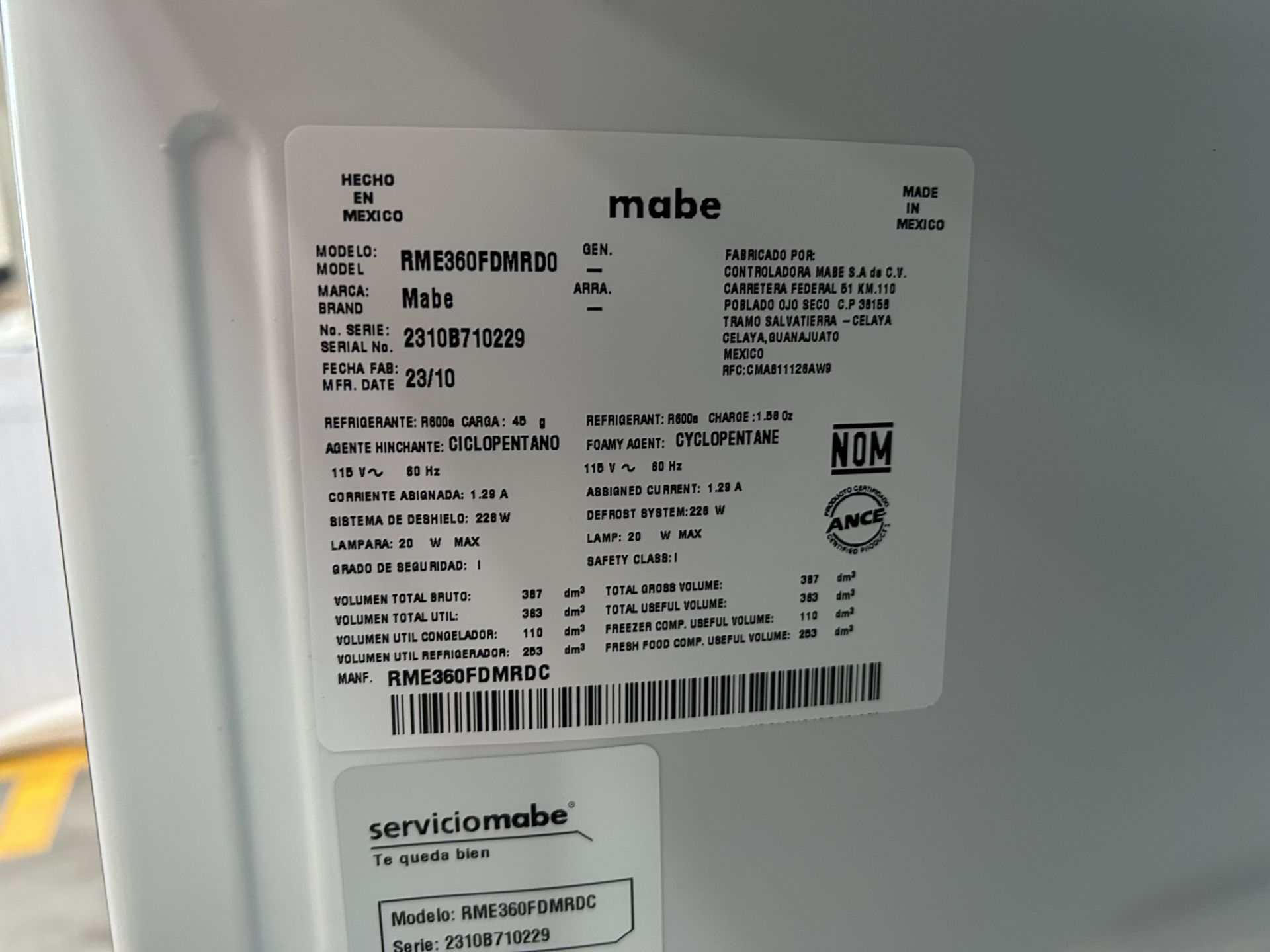 Refrigerador con dispensador de agua Marca MABE, Modelo RME360FDMRD0, Serie 710229, Color GRIS (Equ - Image 5 of 7
