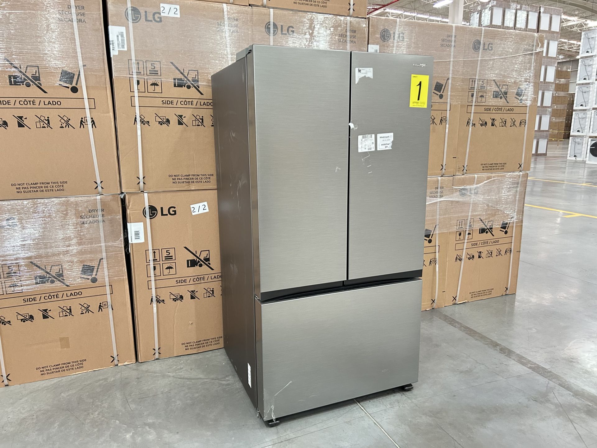 Refrigerador Marca SAMSUNG, Modelo RF32CG5A10S9, Serie 00347Y, Color GRIS (Equipo de devolución) - Image 2 of 7