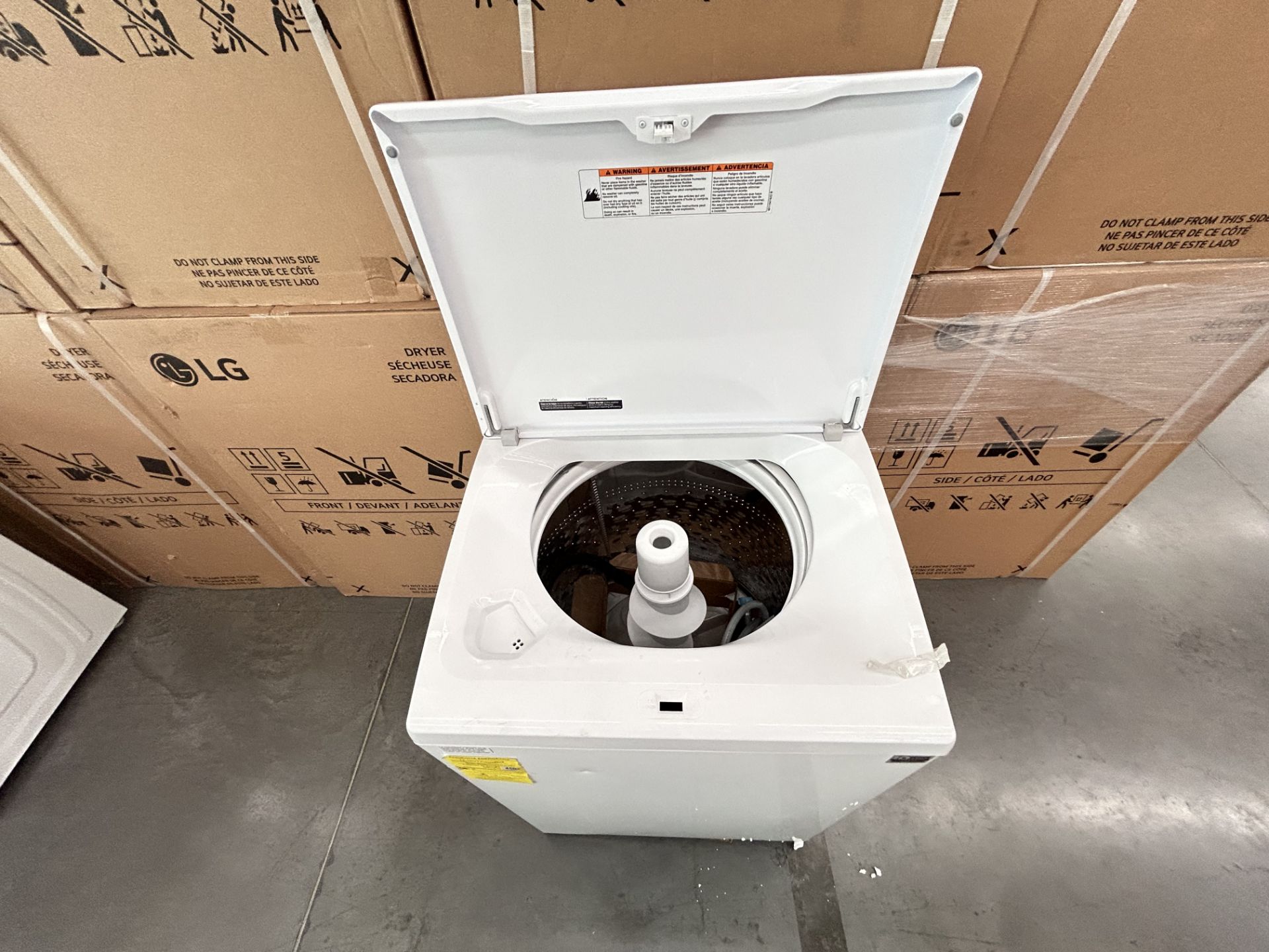 Lavadora de 22 Kg Marca WHIRLPOOL, Modelo 8MWTW2224MPM0, Serie 671464, Color BLANCO (Equipo de devo - Image 5 of 8