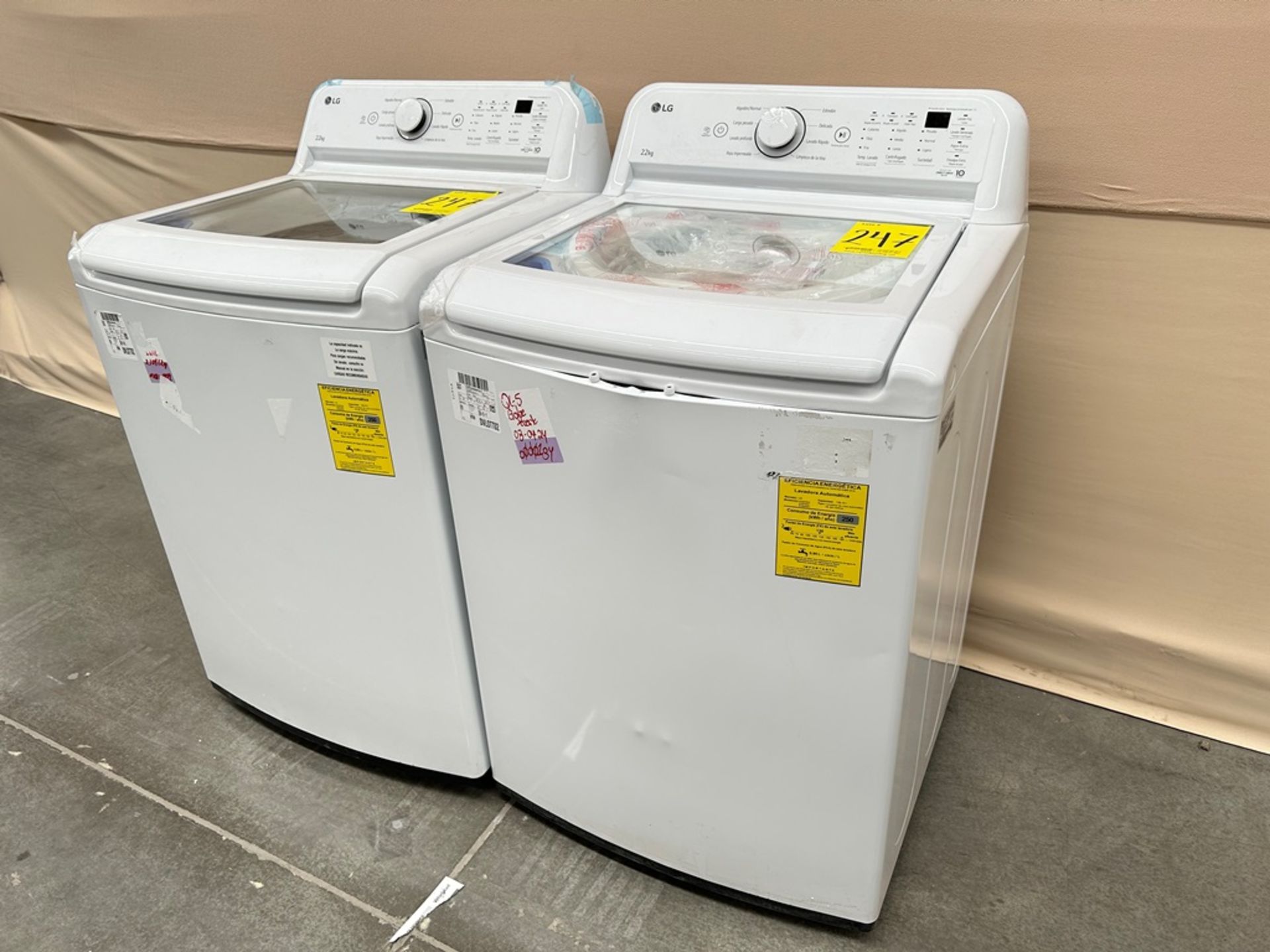 Lote de 2 lavadoras contiene: 1 Lavadora de 22 KG Marca LG, Modelo WT22WT6HK, Serie 37591, Color BL - Image 3 of 6