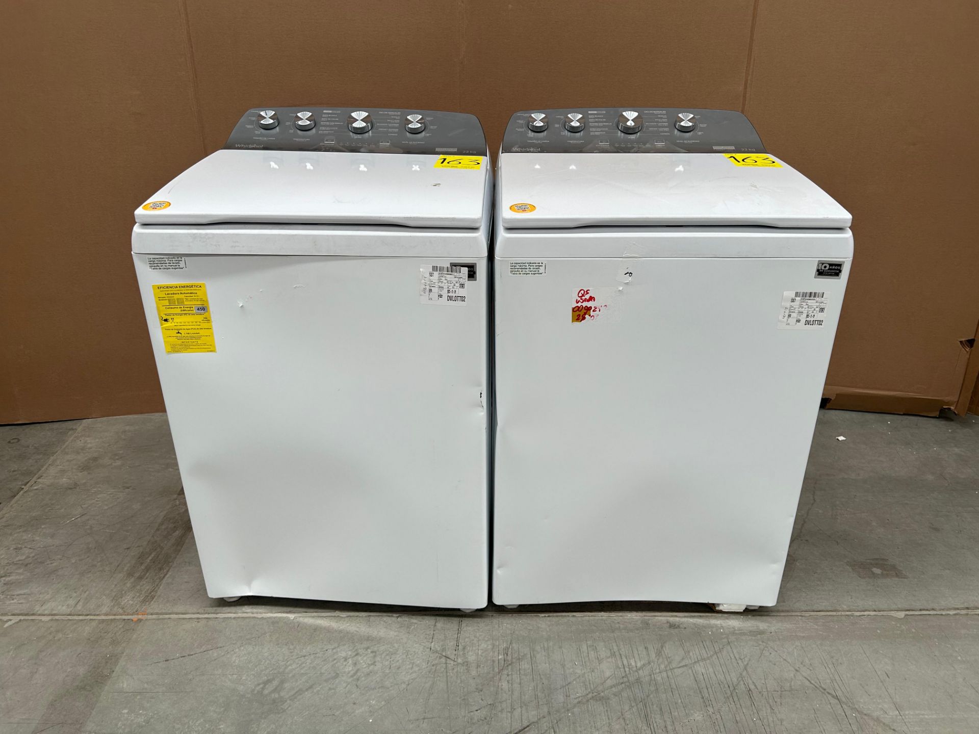 Lote de 2 lavadoras contiene: 1 Lavadora de 22 KG Marca WHIRPOOL, Modelo 8MWTW2224MPM0, Serie 70340