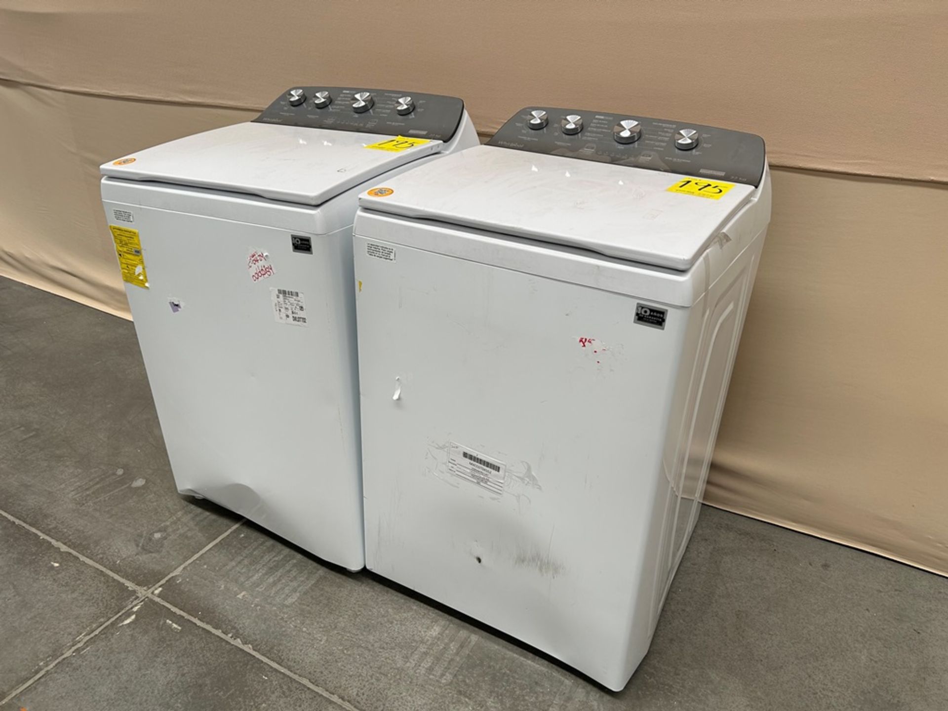 Lote de 2 lavadoras contiene: 1 Lavadora de 22 KG Marca WHIRPOOL, Modelo 8MWTW2224MPM0, Serie 70507 - Image 2 of 7