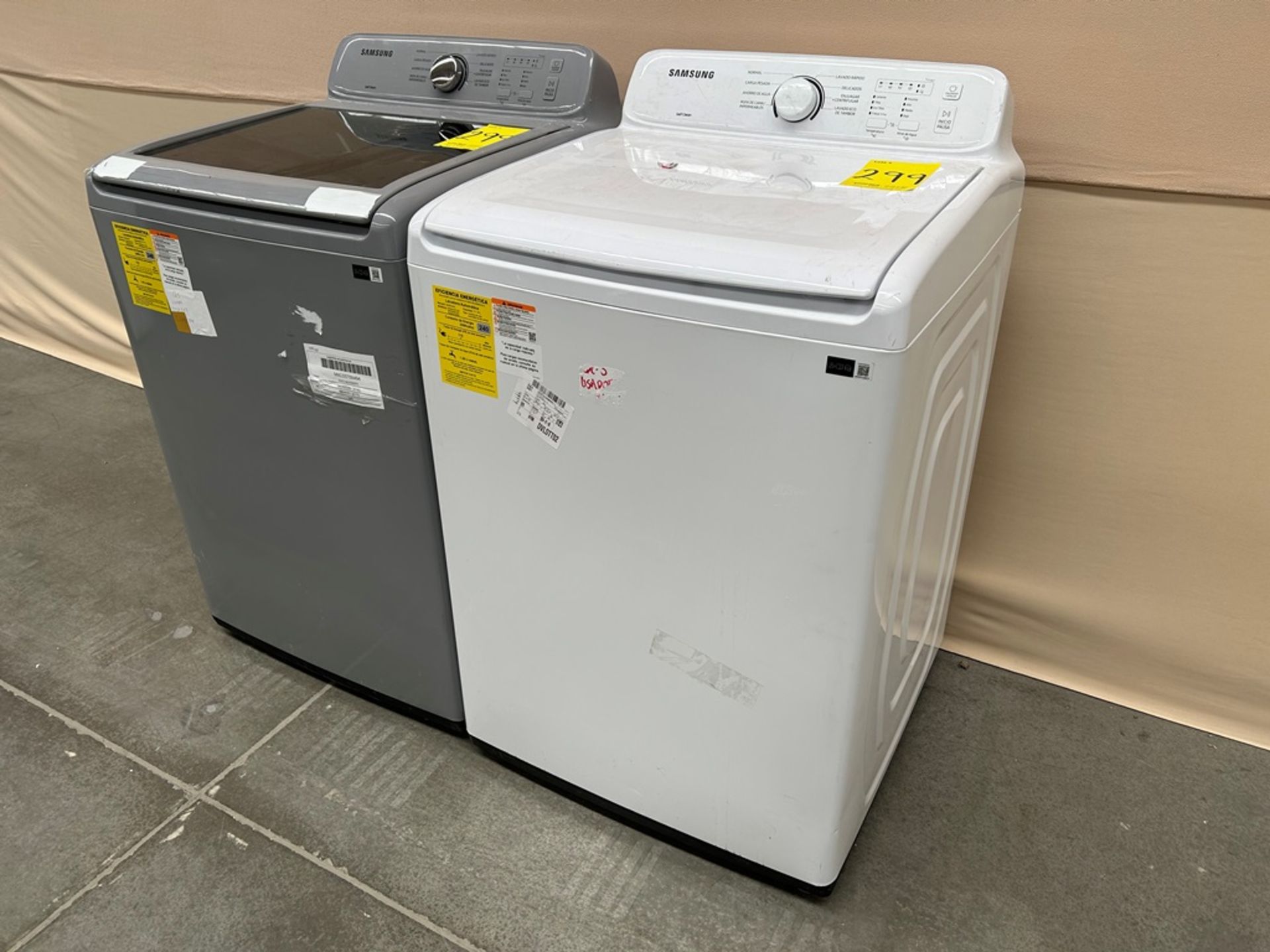 Lote de 2 lavadoras contiene: 1 Lavadora de 20 KG Marca SAMSUNG, Modelo WA20A3350GW, Serie 0027IF, - Image 3 of 6