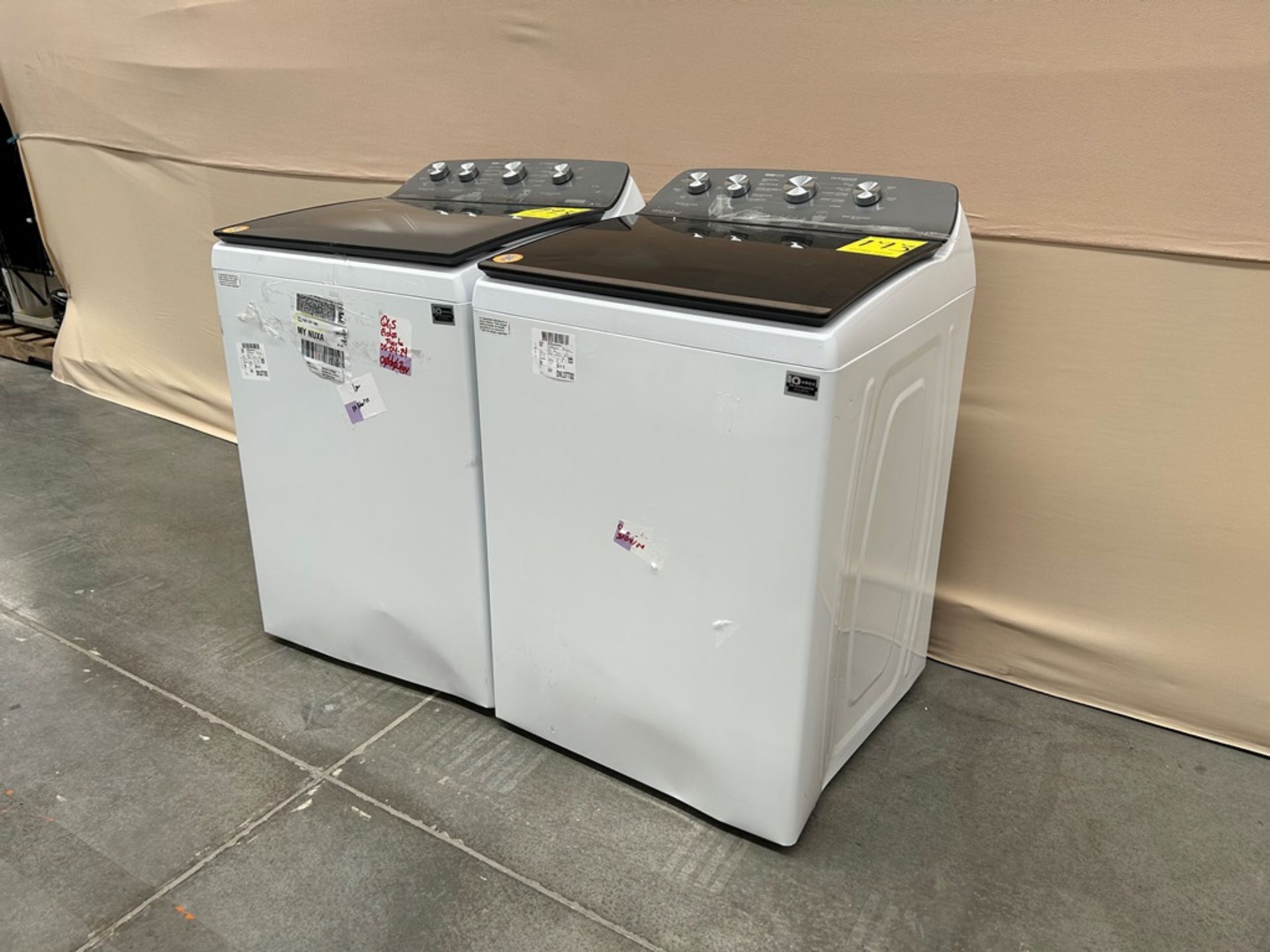 Lote de 2 lavadoras contiene: 1 Lavadora de 22 KG Marca WHIRPOOL, Modelo 8MWTW2224WJM0, Serie 23779 - Image 3 of 6