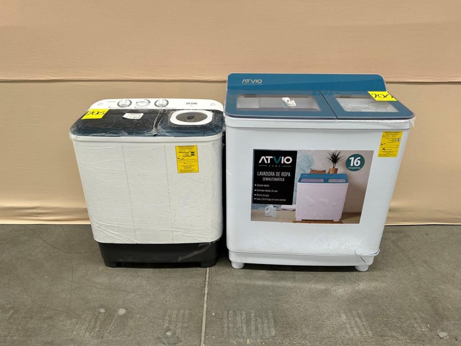 Lote de 2 lavadoras contiene: 1 Lavadora de 16 KG Marca ATVIO, Modelo ATWTT161MX, Serie 0C776, Colo