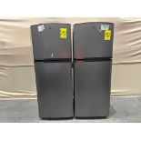 Lote de 2 refrigeradores contiene: Refrigerador marca MABE modelo RME360PVMRMA, Serie 09897, color