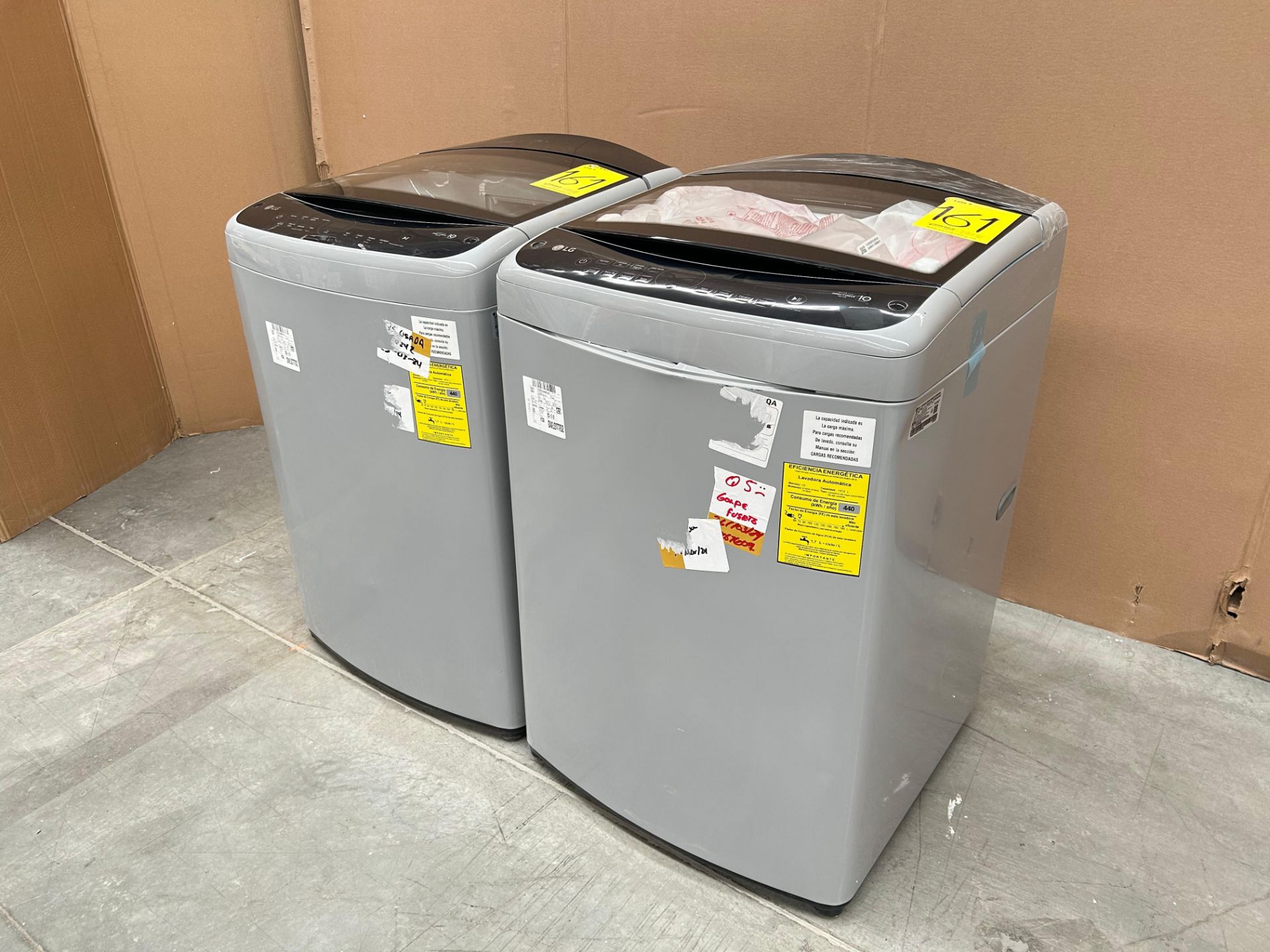 Lote de 2 lavadoras contiene: 1 Lavadora de 18 KG Marca LG, Modelo WT18DV6, Serie 4B032, Color GRIS - Image 2 of 6
