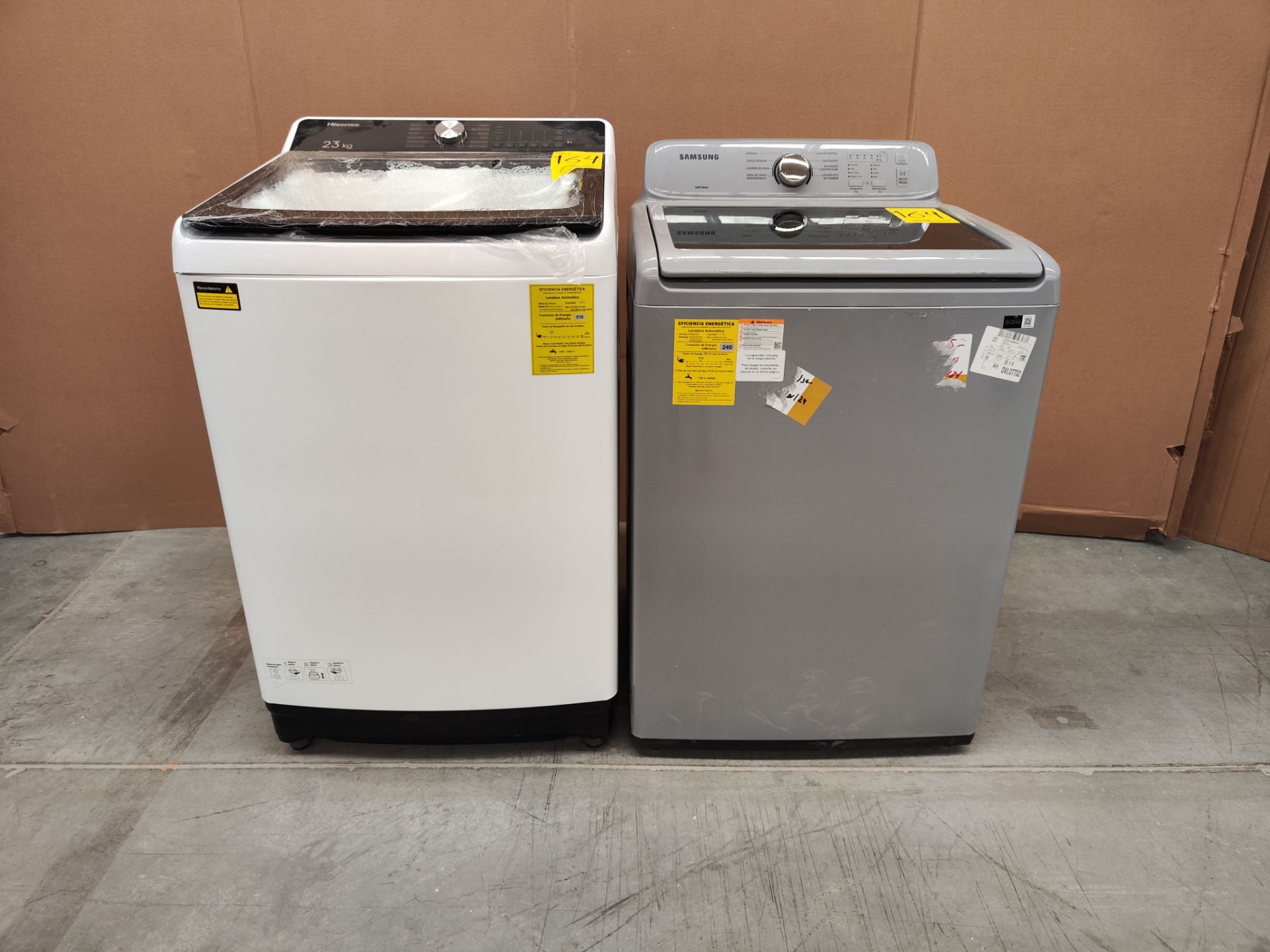 Lote de 2 Lavadoras, Contiene:1 Lavadora de 20 KG, Marca SAMSUNG, ModeloWA203351GY, Serie 200017F,