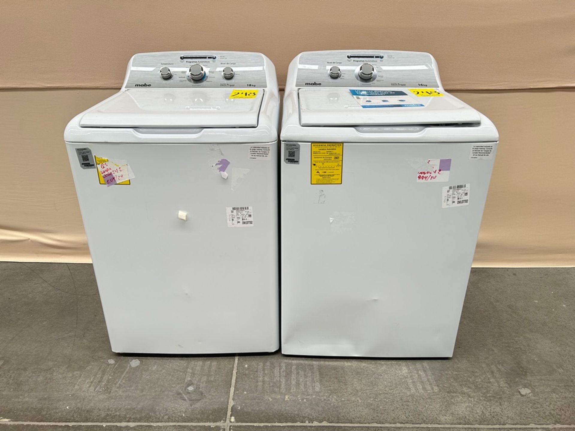 Lote de 2 lavadoras contiene: 1 Lavadora de 18 KG Marca MABE, Modelo LMA78113CBAB01, Serie S91112,