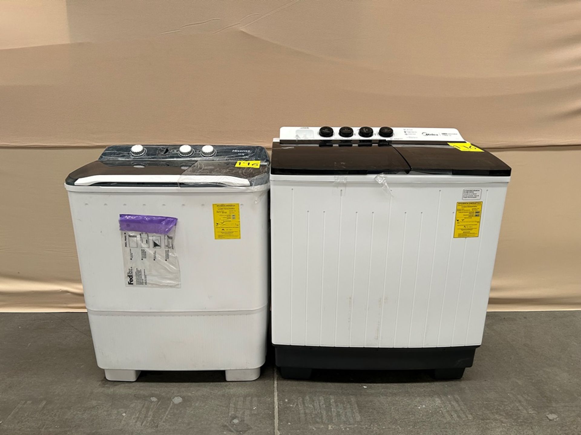 Lote de 2 lavadoras contiene: 1 Lavadora de 19 KG Marca MIDEA, Modelo MT100W190, Serie 01241, Color