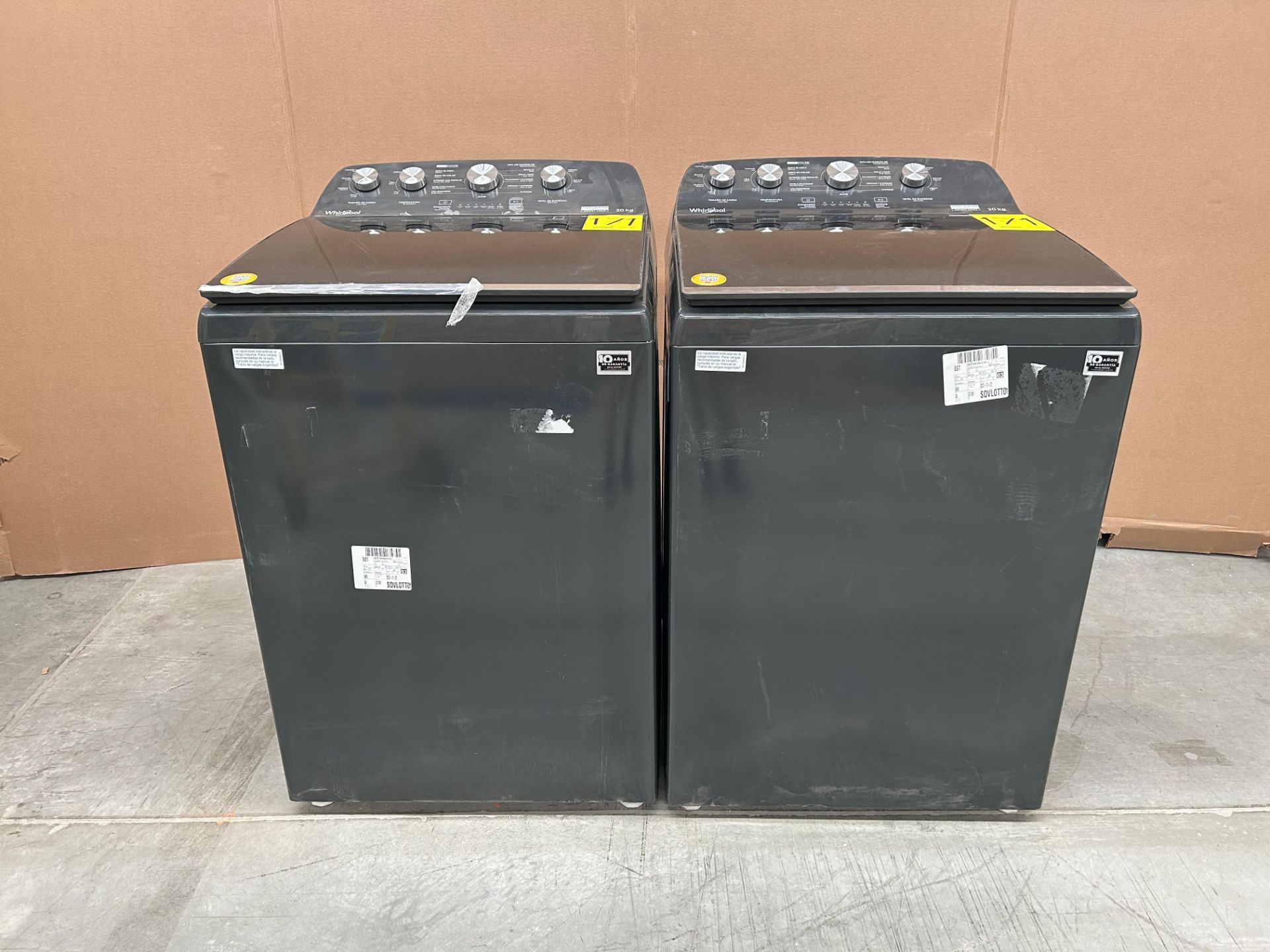 Lote de 2 lavadoras contiene: 1 Lavadora de 20 KG Marca WHIRPOOL, Modelo 8MWTW2024WLG0, Serie 19795