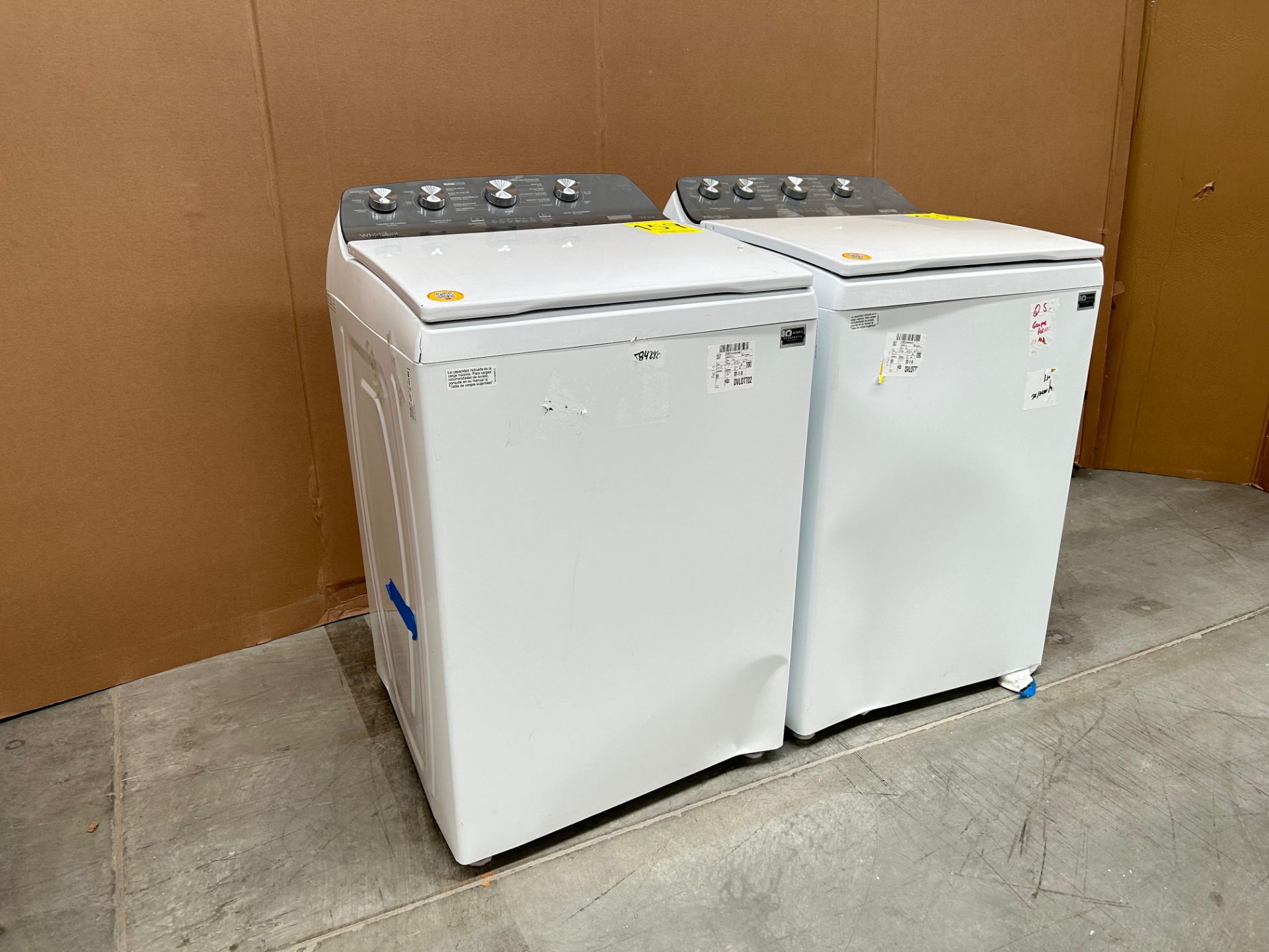 Lote de 2 lavadoras contiene: 1 Lavadora de 22 KG Marca WHIRPOOL, Modelo 8MWTW2224MPM0, Serie 70340 - Image 3 of 6