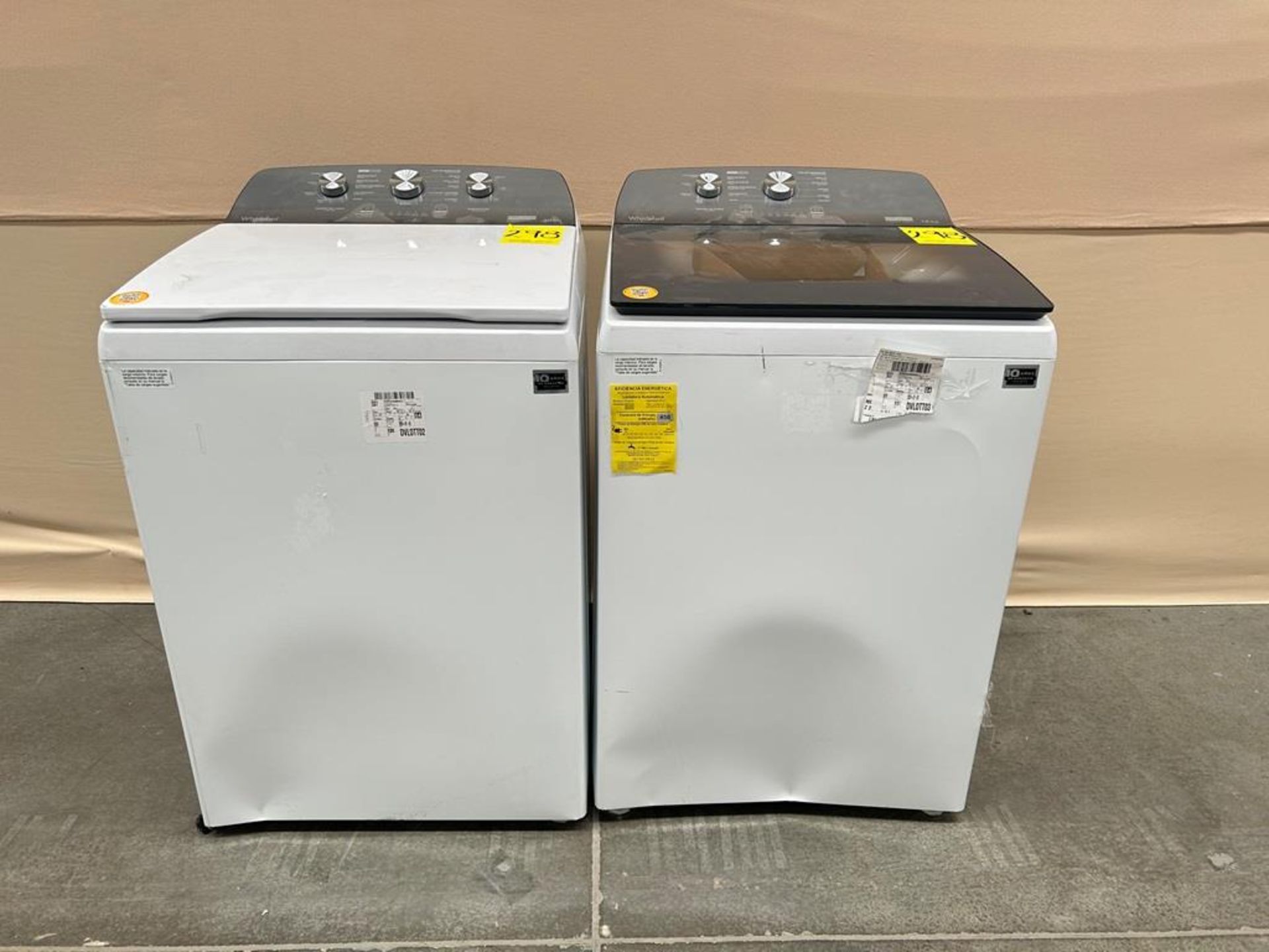 Lote de 2 lavadoras contiene: 1 Lavadora de 18KG Marca WHIRPOOL, Modelo 8MWTW1813MJM1, Serie 197399