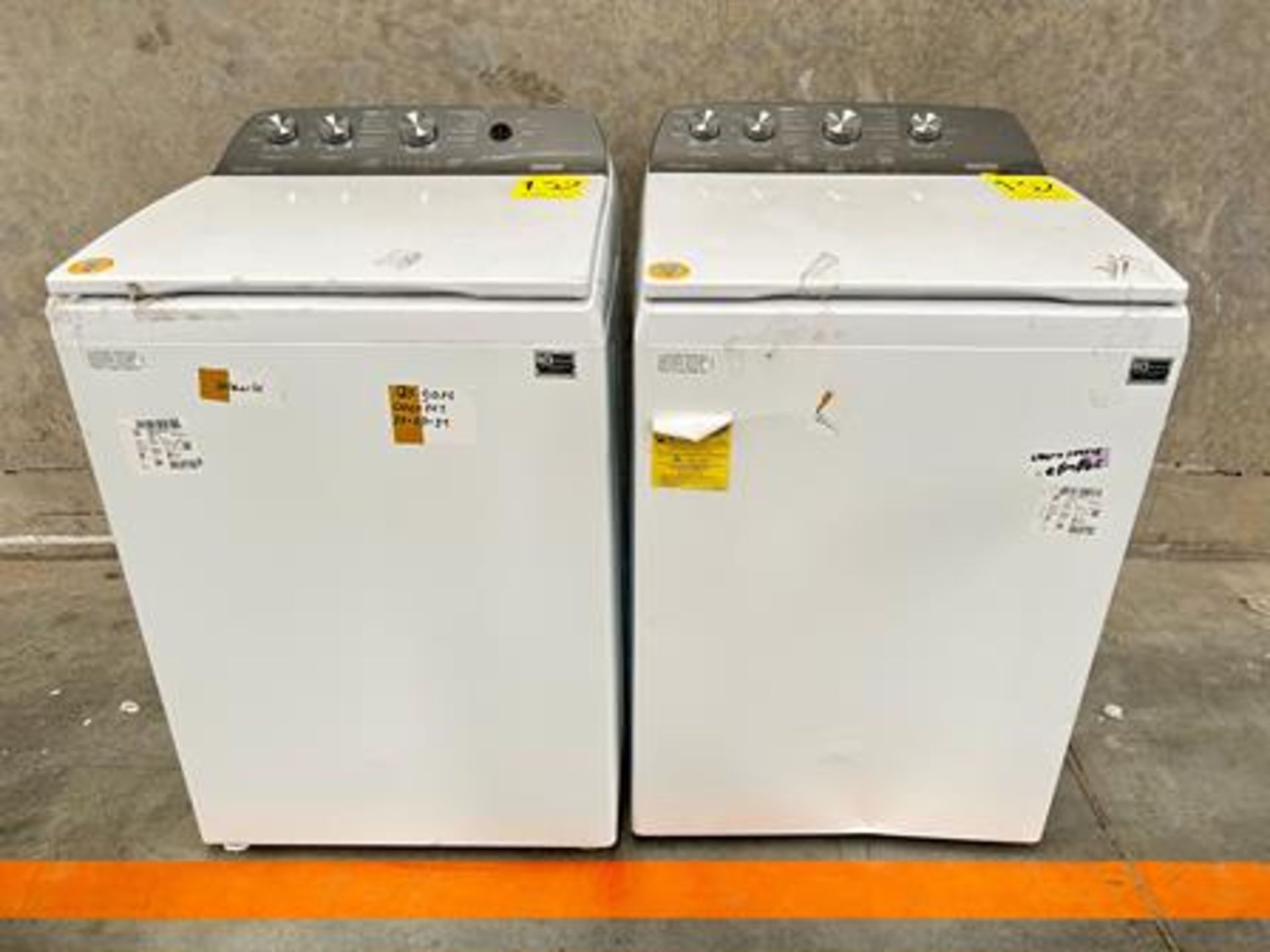 Lote de 2 lavadoras contiene: 1 Lavadora de 22 KG Marca WHIRPOOL, Modelo 8MWTW2224MPM0, Serie 44281