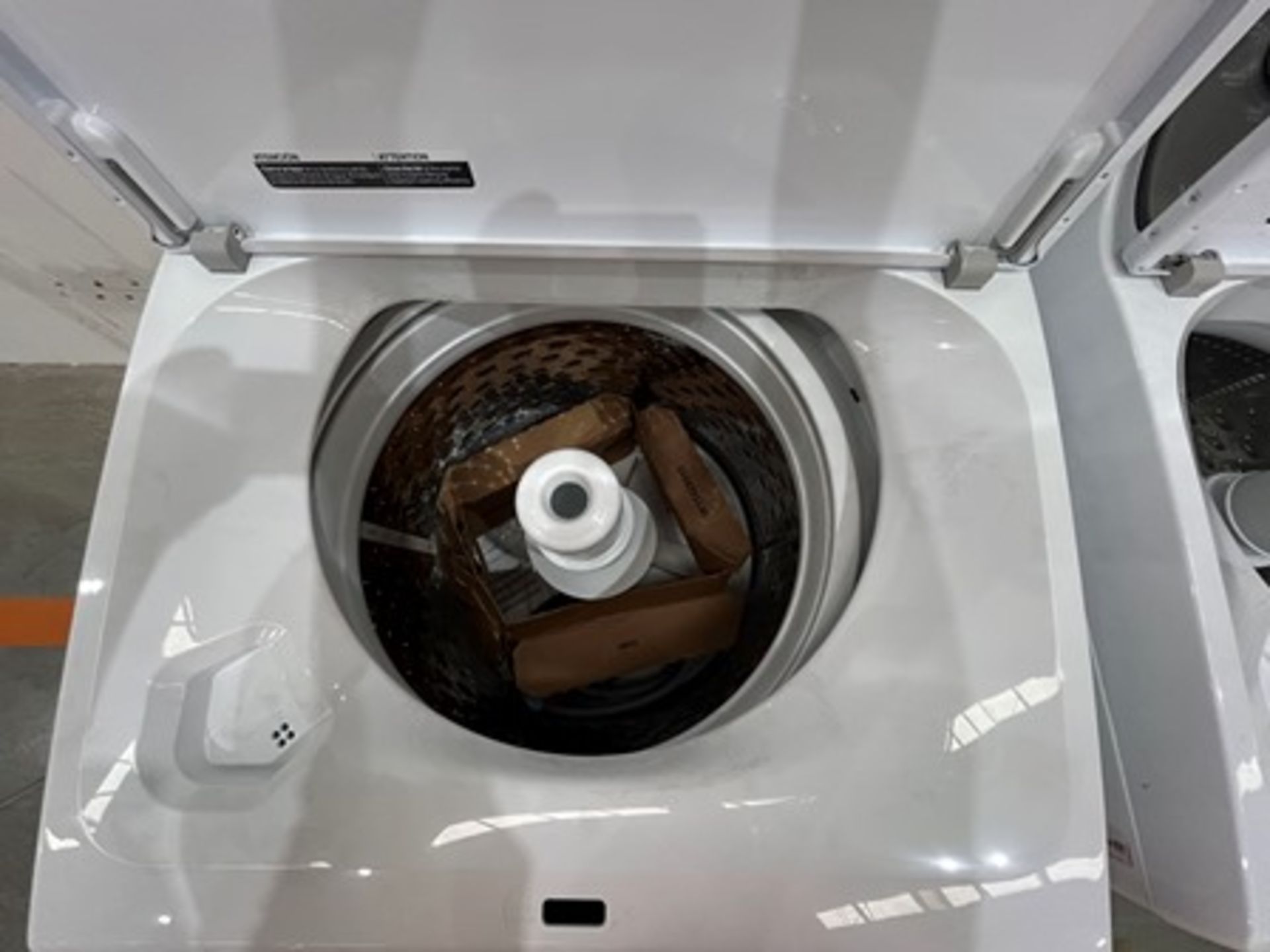 Lote de 2 lavadoras contiene: 1 Lavadora de 20 KG Marca WHIRPOOL, Modelo 8MWTW2024WPM0, Serie 38913 - Bild 5 aus 6
