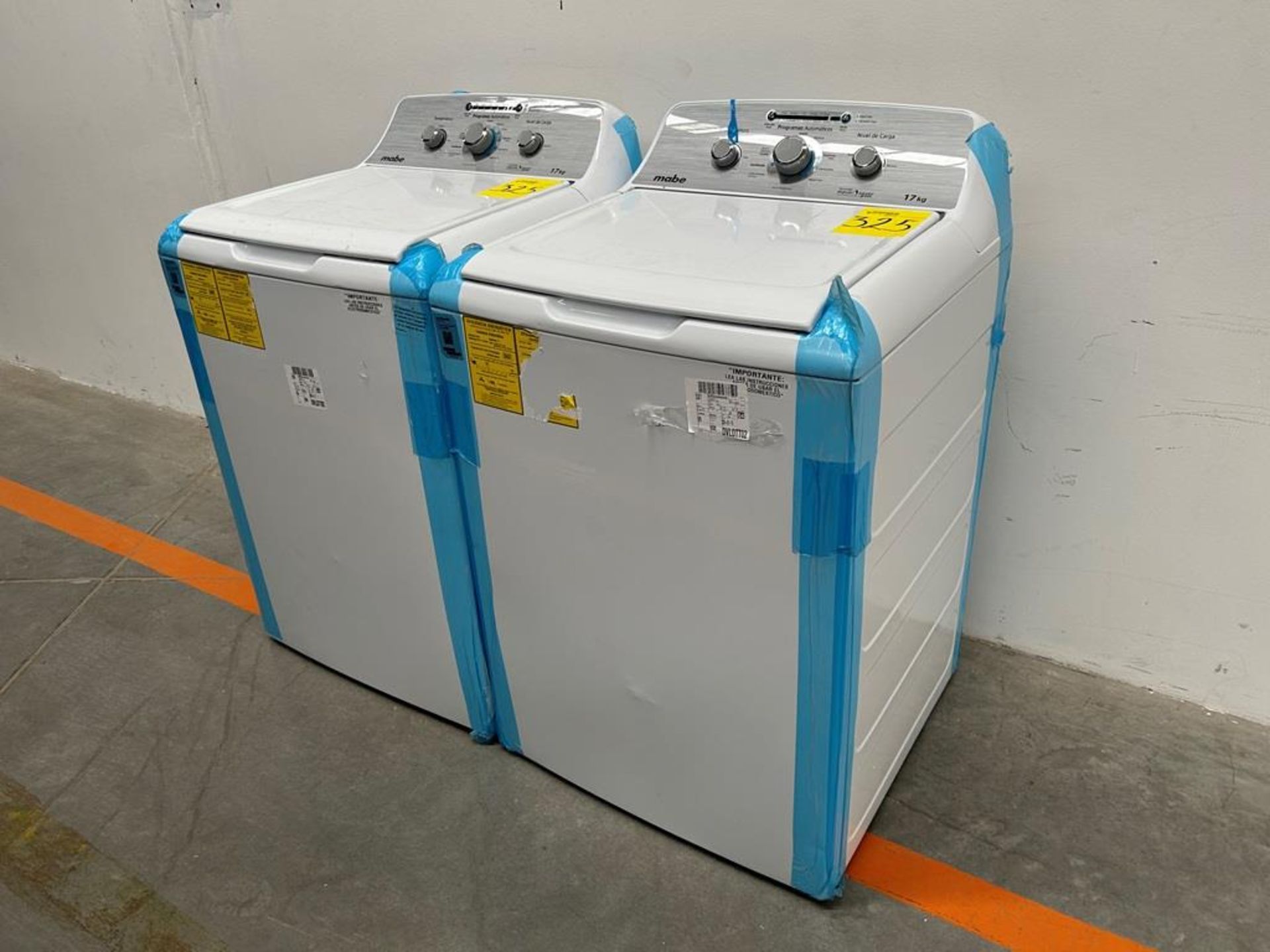 Lote de 2 lavadoras contiene: 1 Lavadora de 17 KG Marca MABE, Modelo LMA77113CBAB04, Serie S91210, - Image 2 of 10