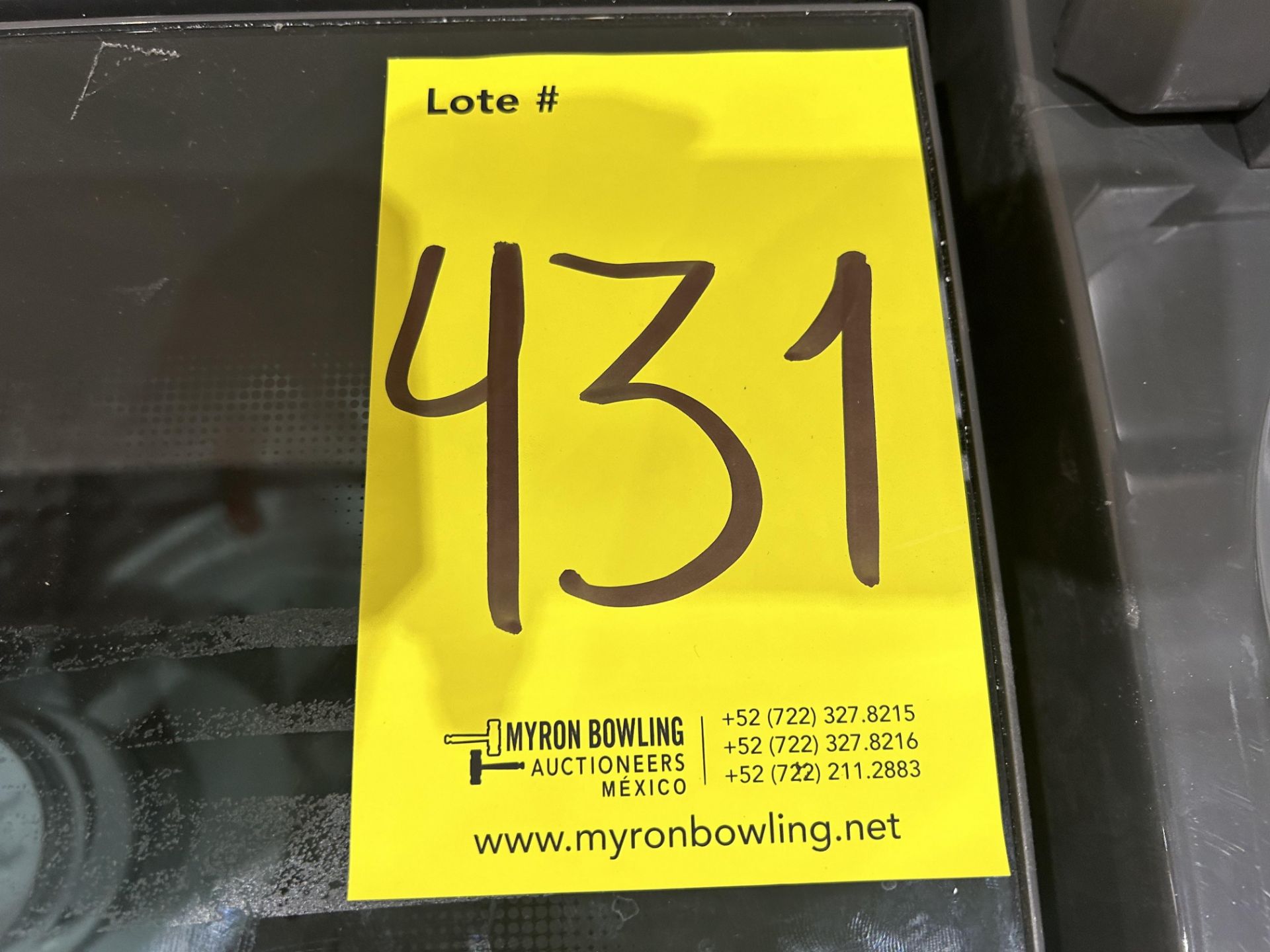 Lote de 2 lavadoras contiene: 1 Lavadora de 20 KG Marca WHIRPOOL, Modelo 8MWTW2024WLG0, Serie 30353 - Image 8 of 9