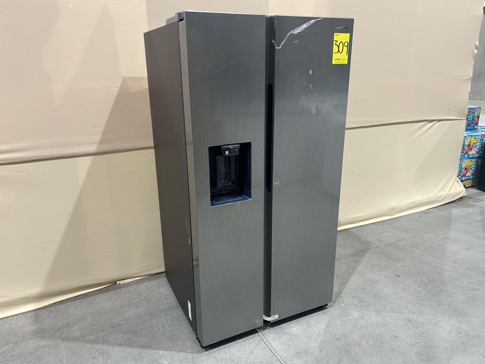 Refrigerador con dispensador de agua Marca SAMSUNG, Modelo RS27T5200S9, Serie 00143H, Color GRIS (E - Image 3 of 5