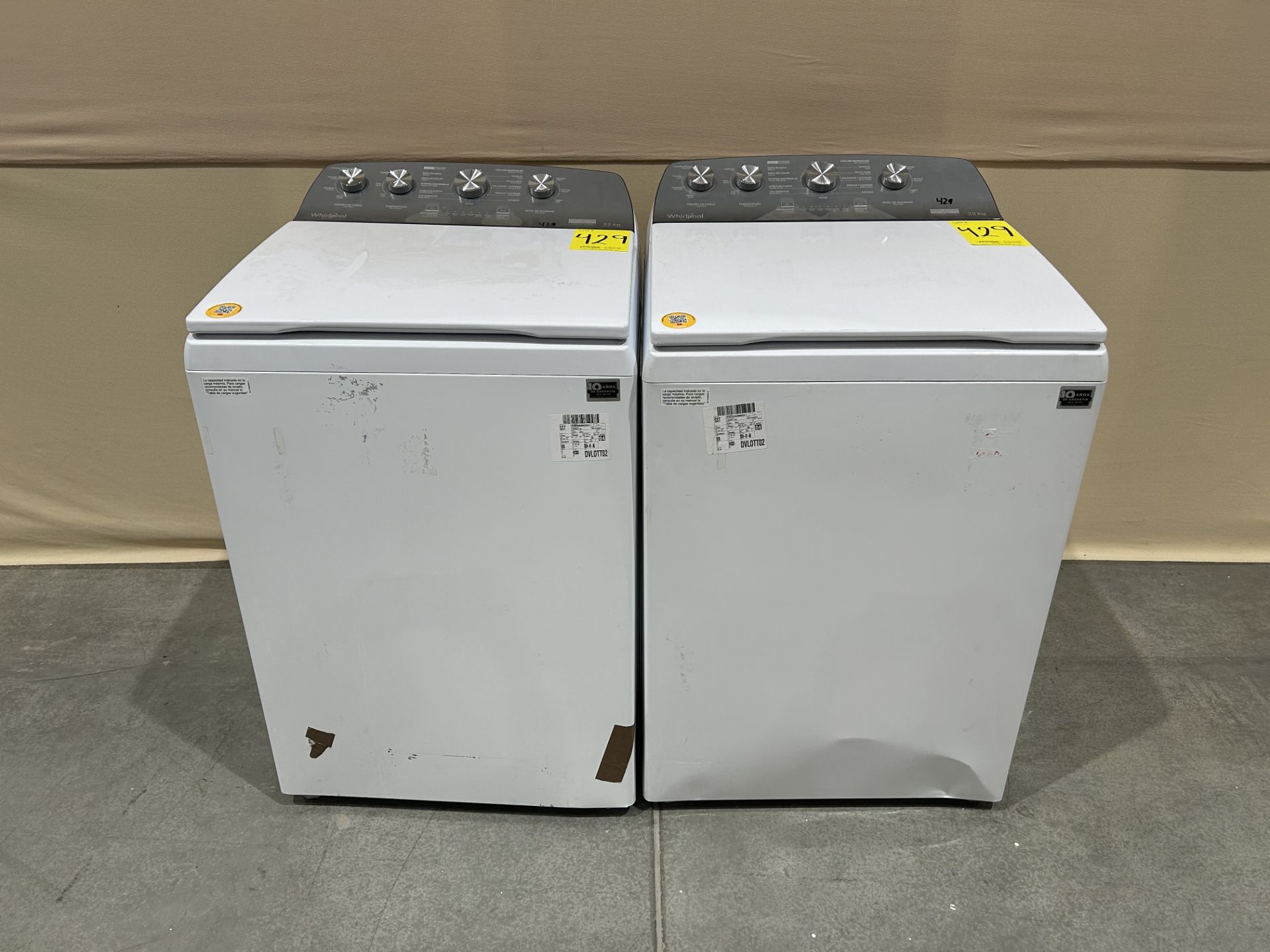 Lote de 2 lavadoras contiene: 1 Lavadora de 22 KG Marca WHIRPOOL, Modelo 8MWTW2224MPM0, Serie 44328