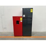 Lote de 2 Refrigeradores, Contiene: 1 Refrigerador con dispensador de Agua Marca ATVIO, Modelo AT-9