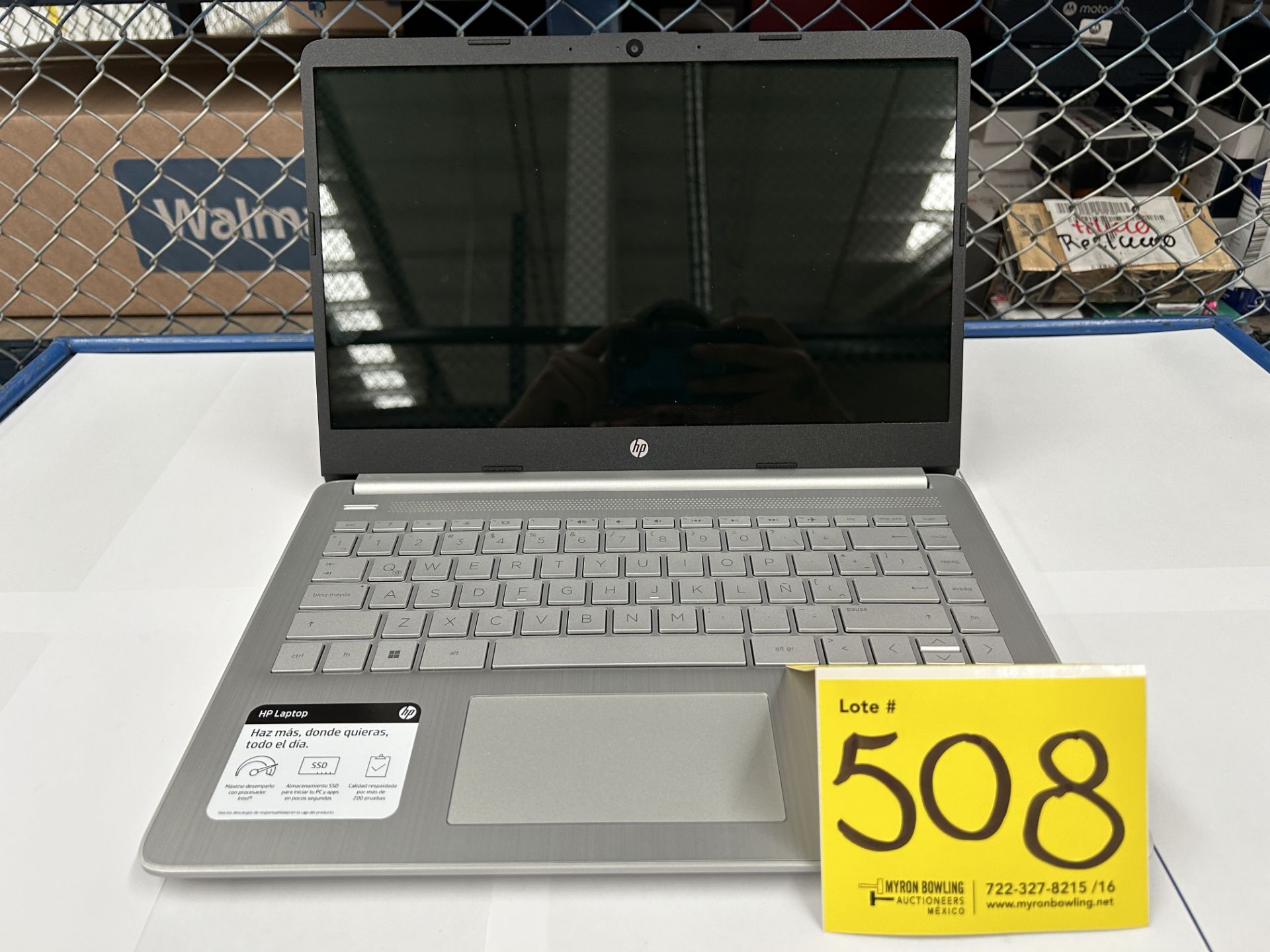 Laptop Marca HP, Modelo 14DQ0527LA, Serie 34BBY0, Color GRIS, INTEL CELERON, 8 Gb en RAM, 256 Gb de