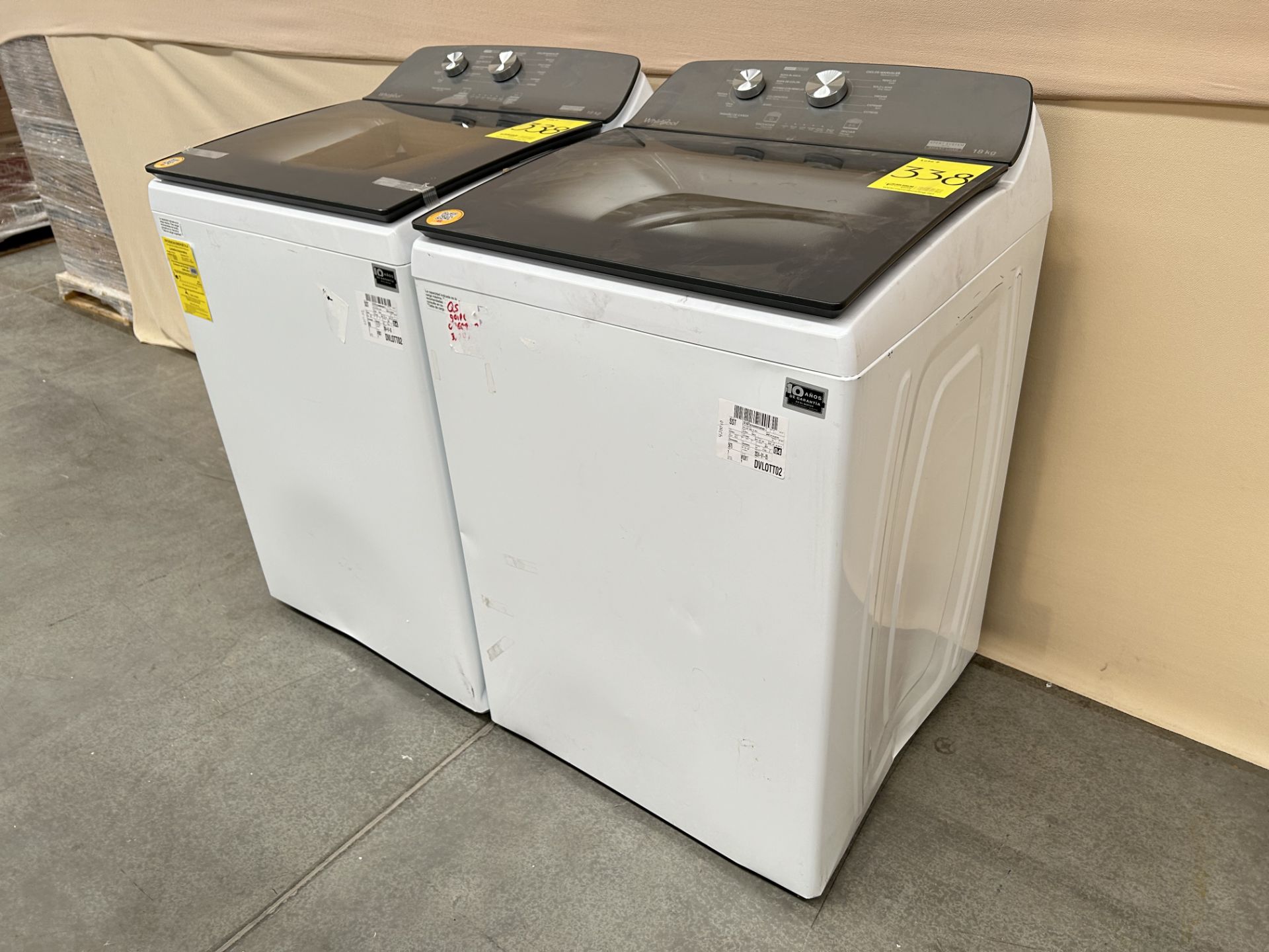 Lote de 2 lavadoras contiene: 1 Lavadora de 18 KG Marca WHIRPOOL, Modelo 8MWTW1812WPM0, Serie 67202 - Image 3 of 6