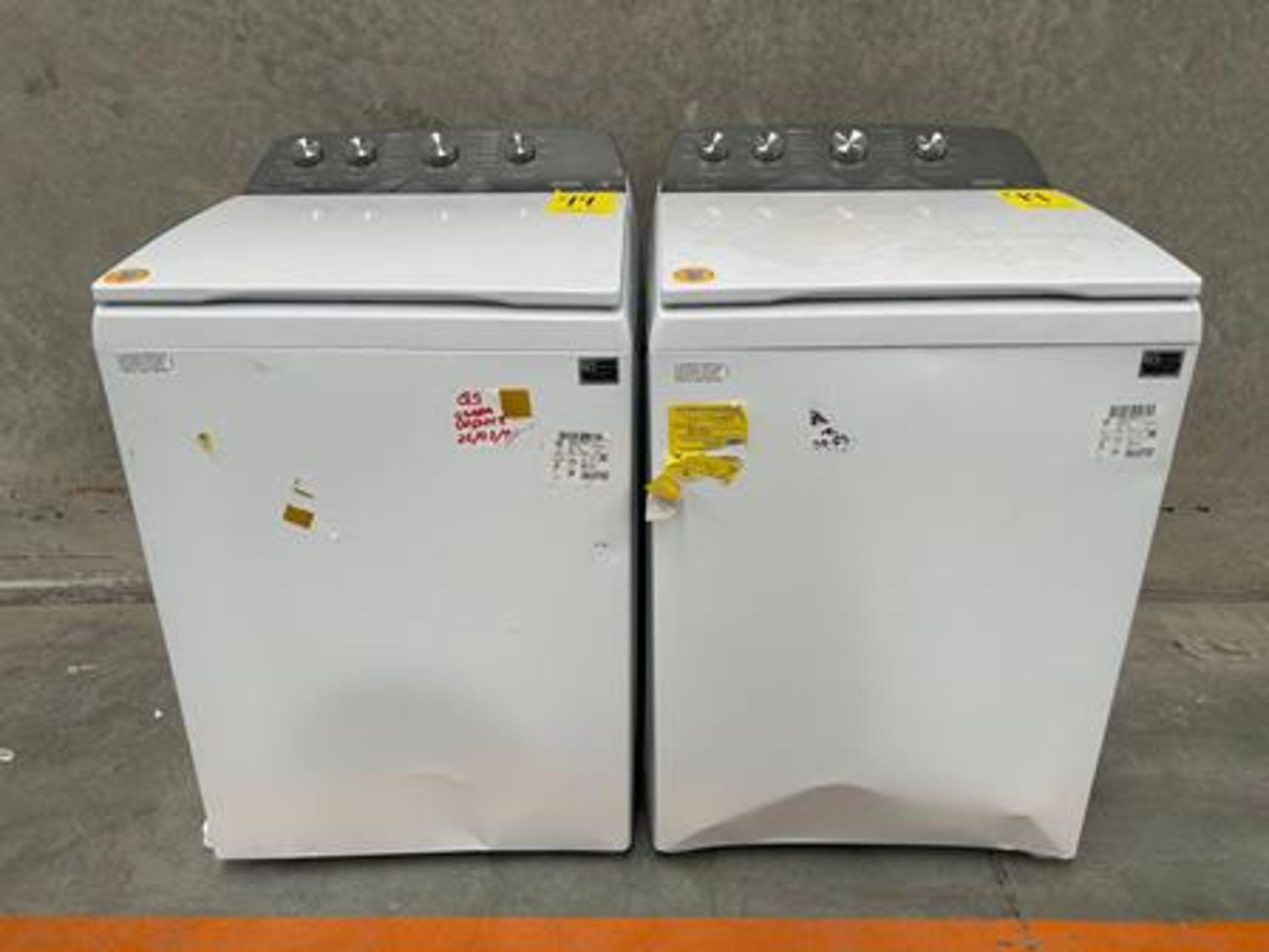 Lote de 2 lavadoras contiene: 1 Lavadora de 22 KG Marca WHIRPOOL, Modelo 8MWTW2224MPM0, Serie 43224