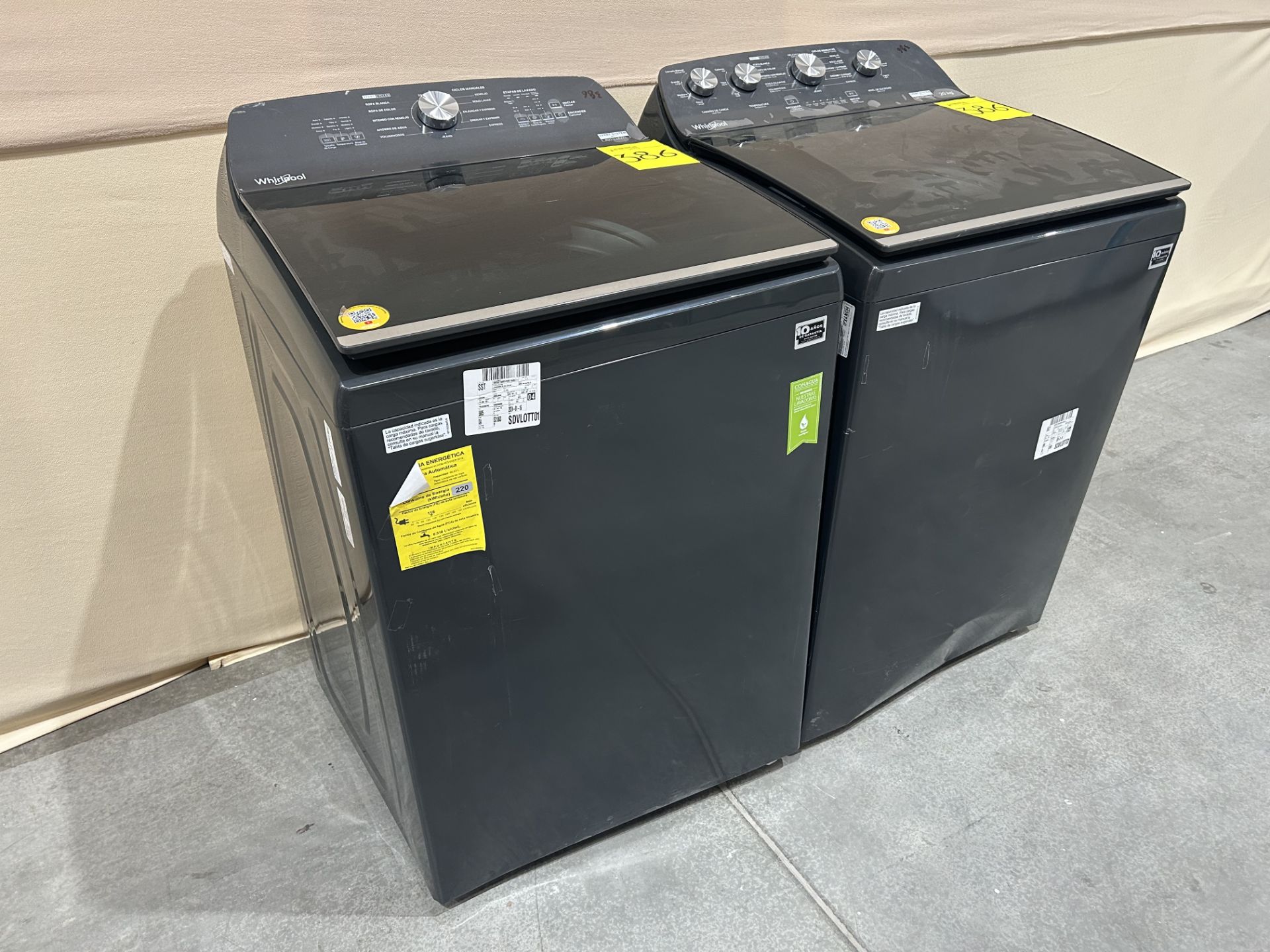 Lote de 2 lavadoras contiene: 1 Lavadora de 20 KG Marca WHIRPOOL, Modelo 8MWTW2224MPM0, Serie 04543 - Image 3 of 10